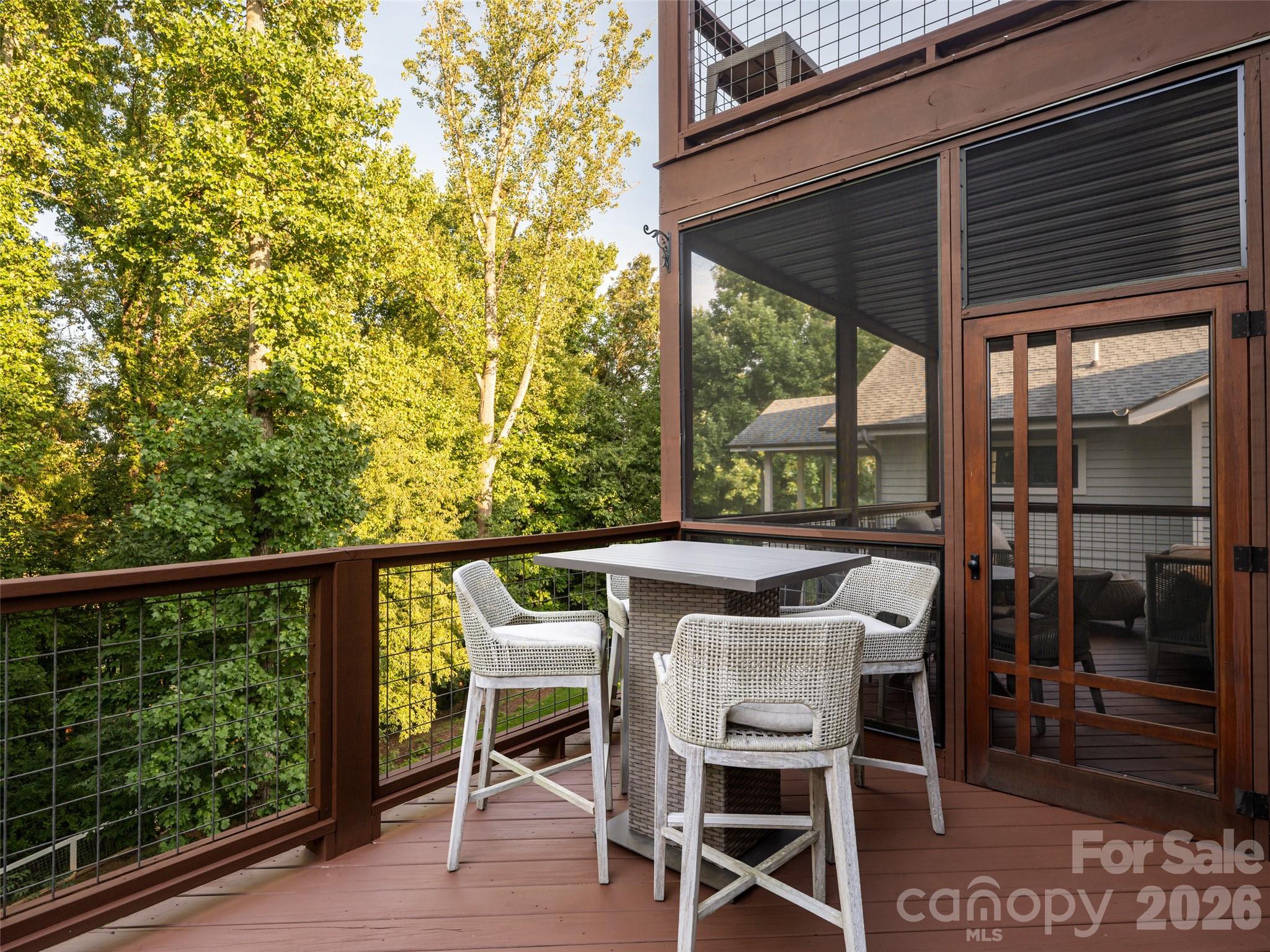 158 Riverview Drive — Asheville