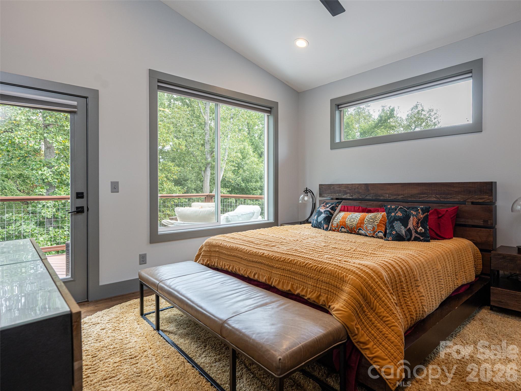 158 Riverview Drive — Asheville
