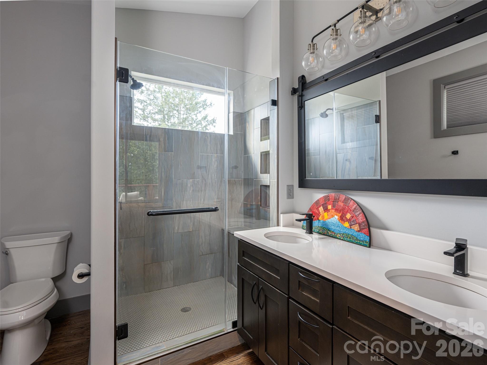 158 Riverview Drive — Asheville