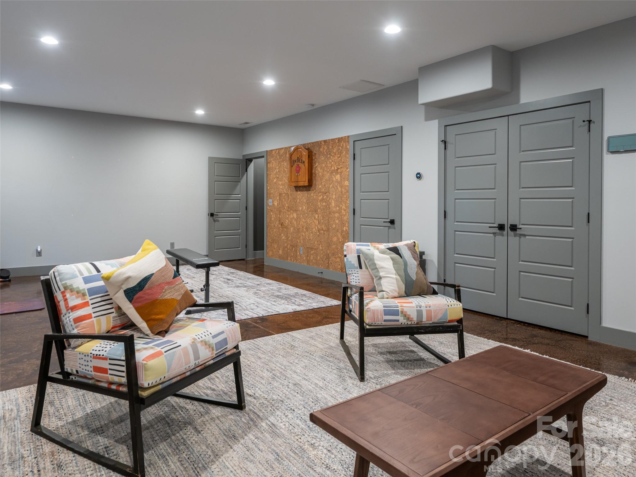 158 Riverview Drive — Asheville