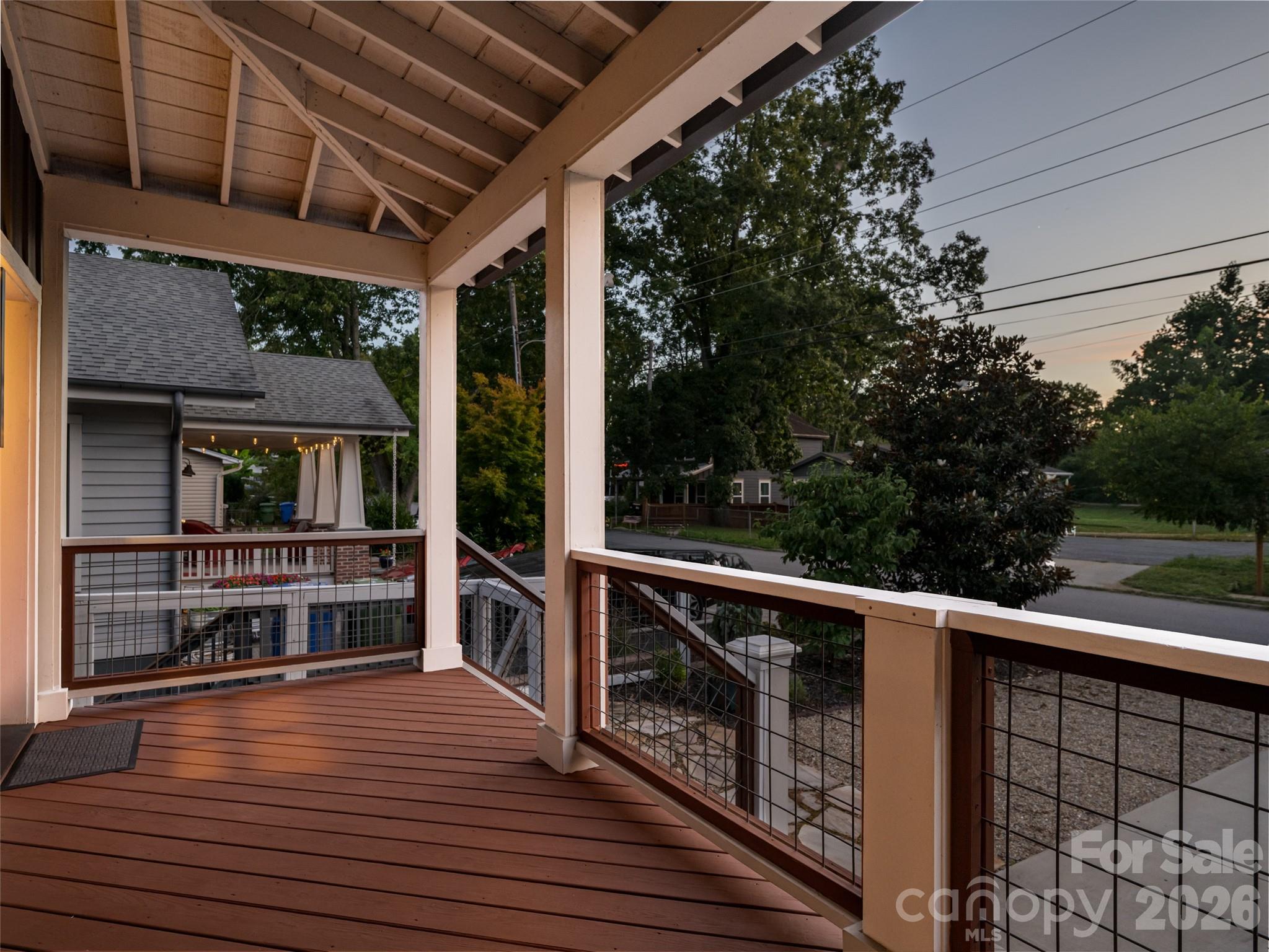 158 Riverview Drive — Asheville