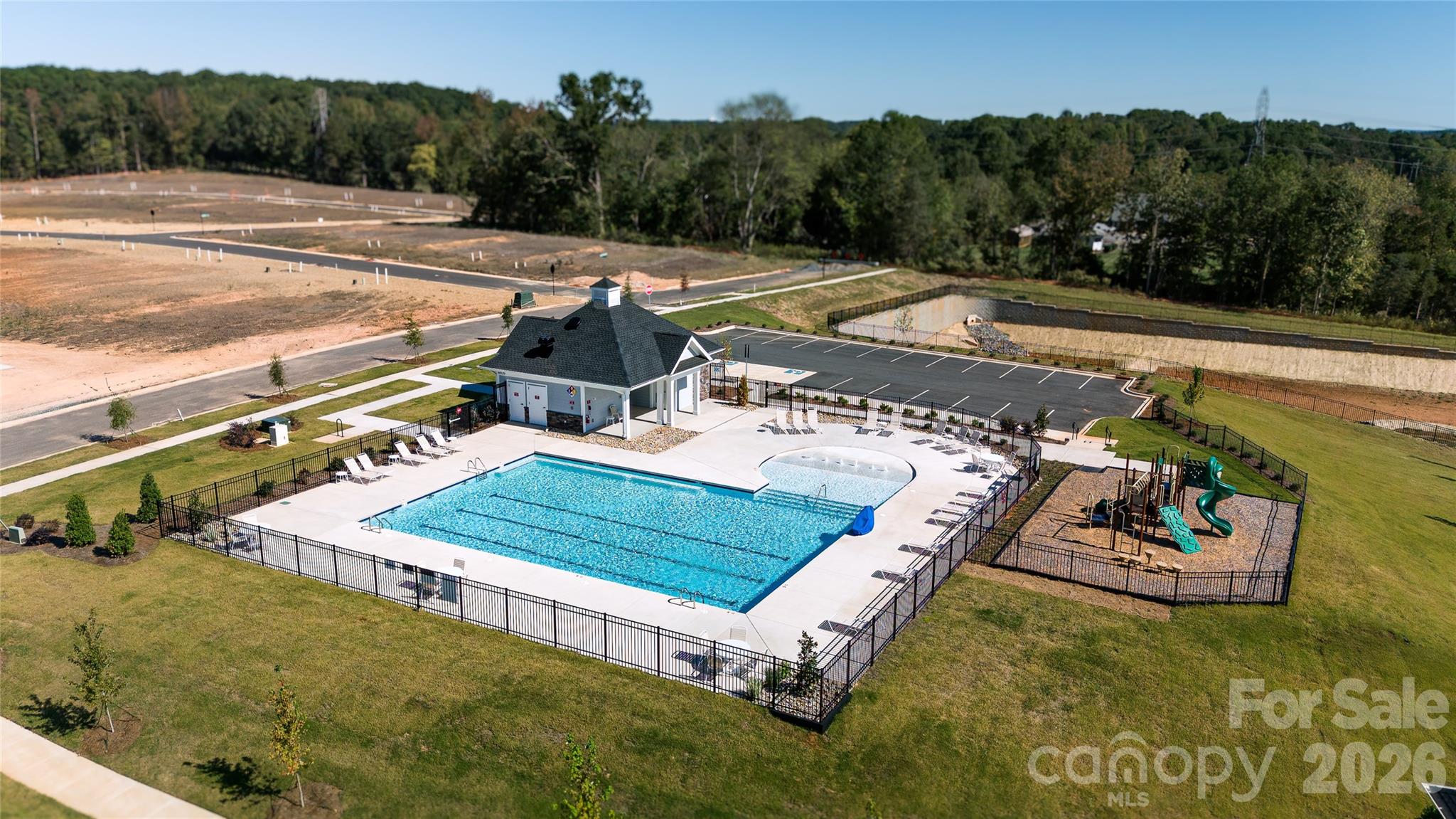 15028 Murrelet Way — Charlotte