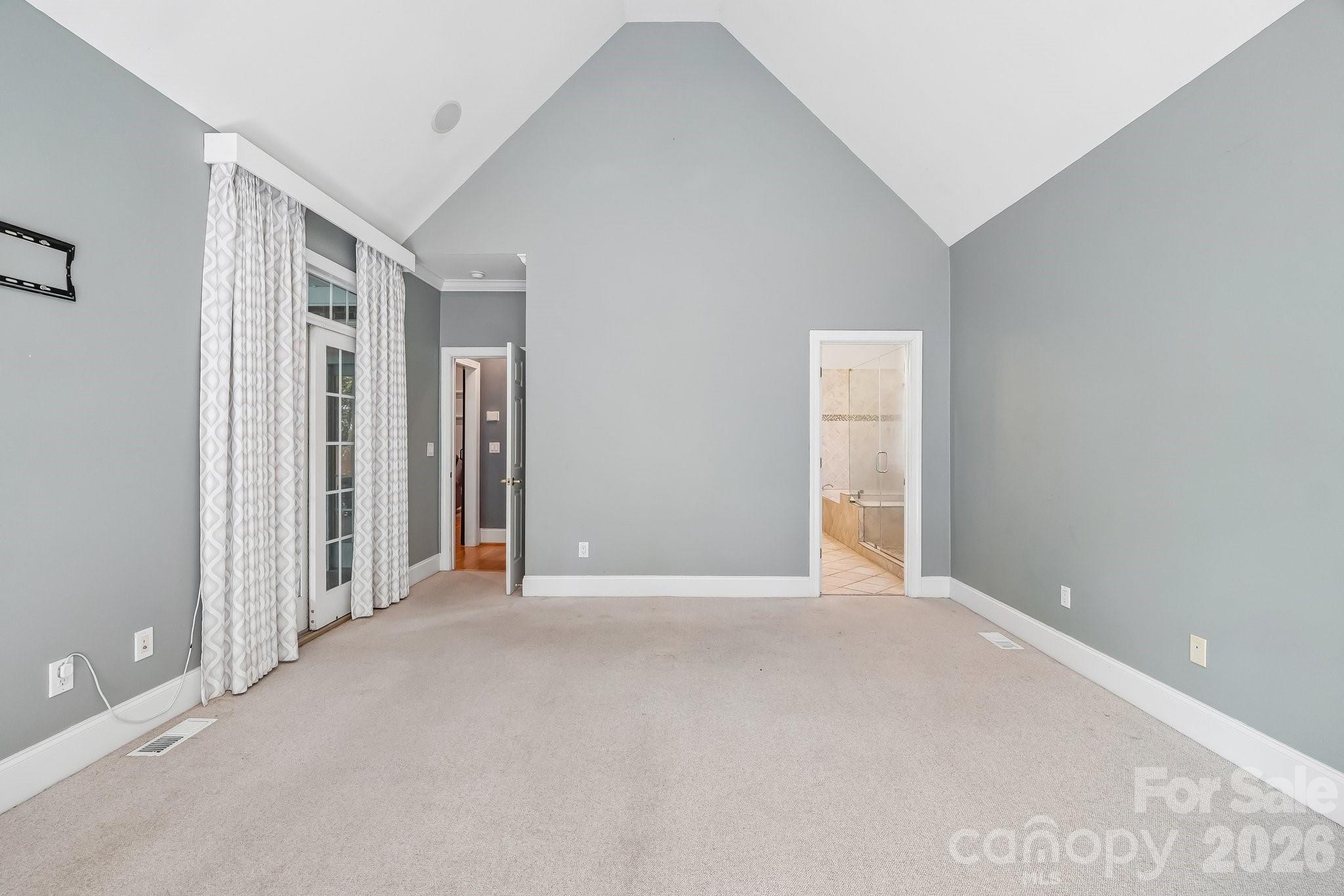 5505 Hickory Leaf Court — Mount Holly