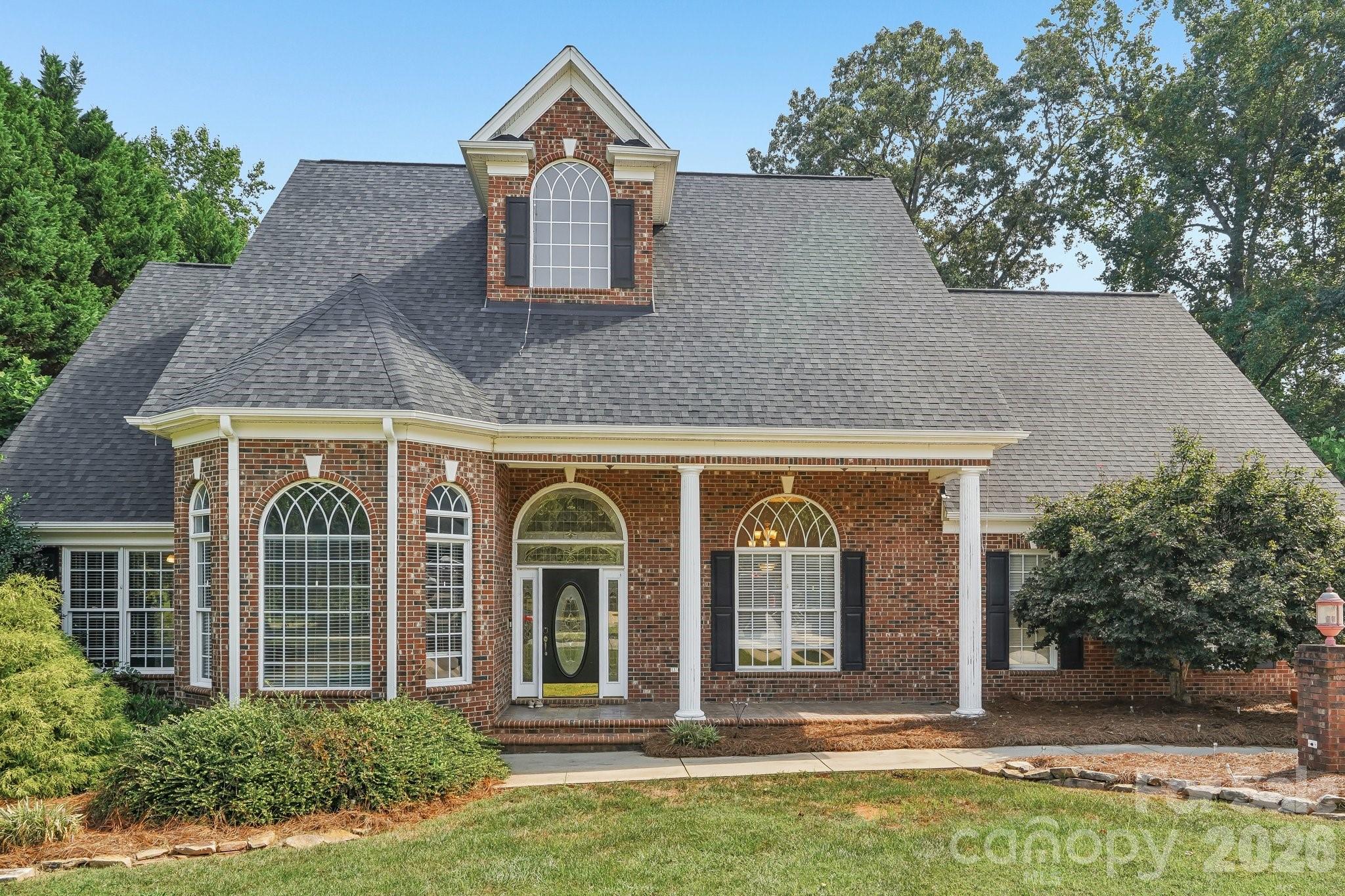 5505 Hickory Leaf Court — Mount Holly