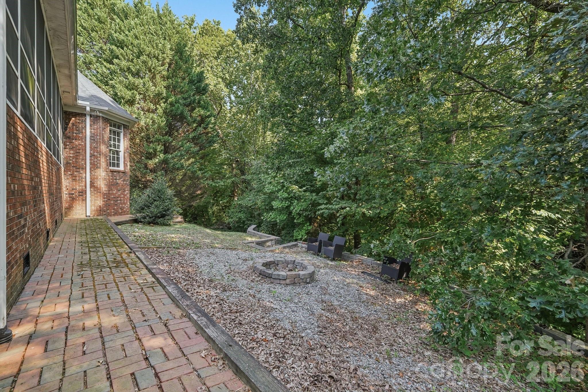 5505 Hickory Leaf Court — Mount Holly