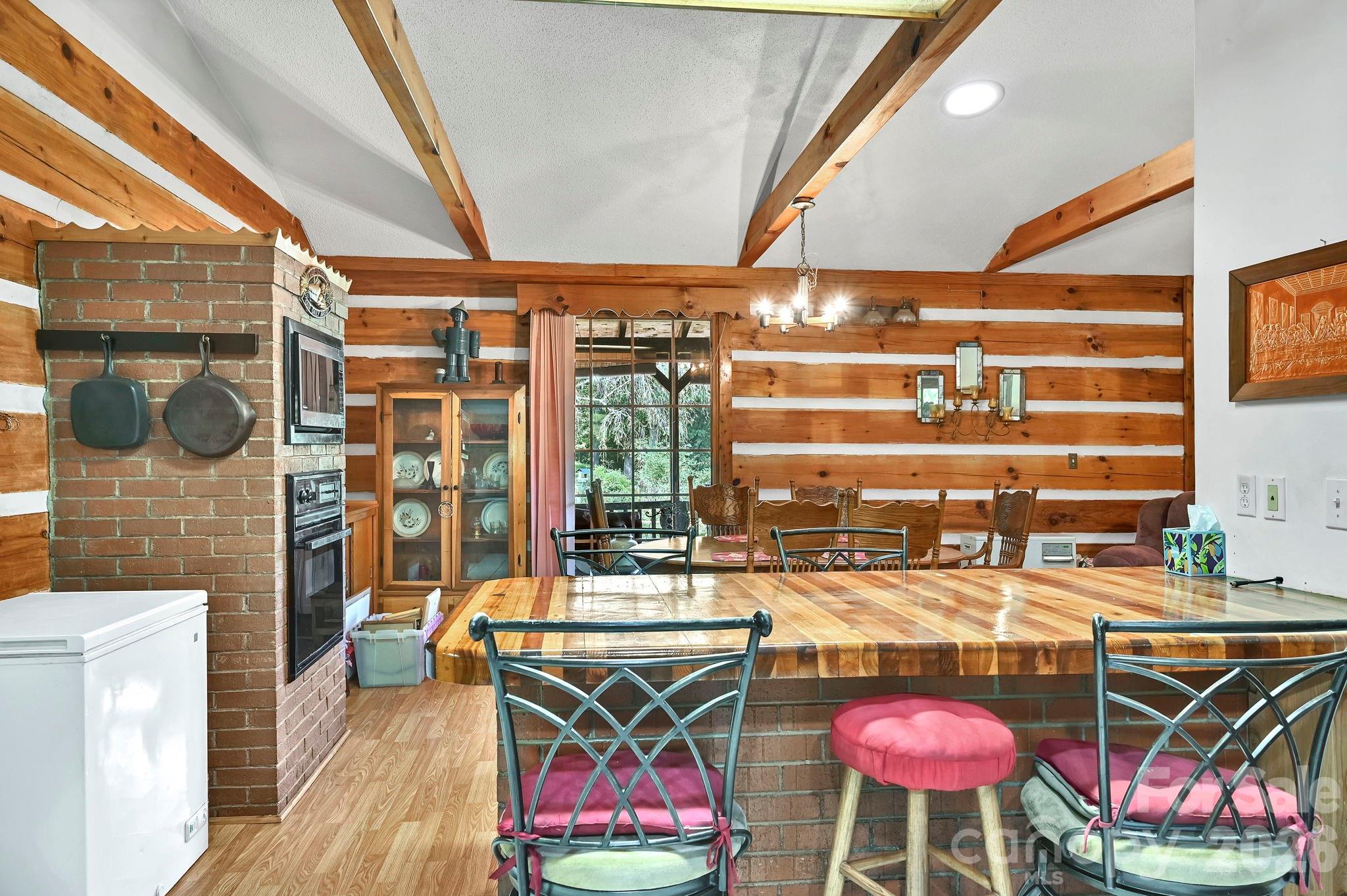 3421 & 3423 Rector Corner Road — Marshall