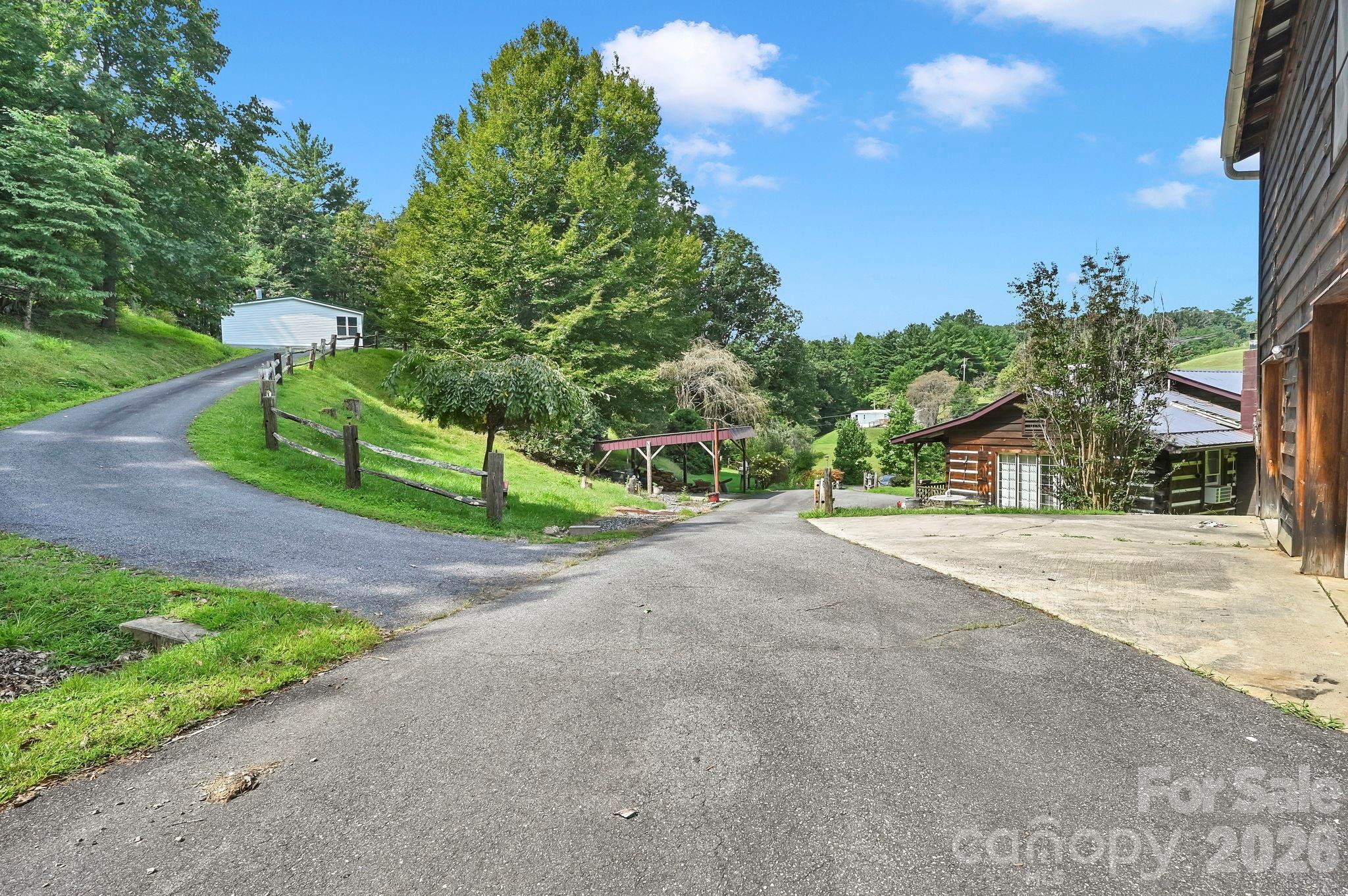 3421 & 3423 Rector Corner Road — Marshall