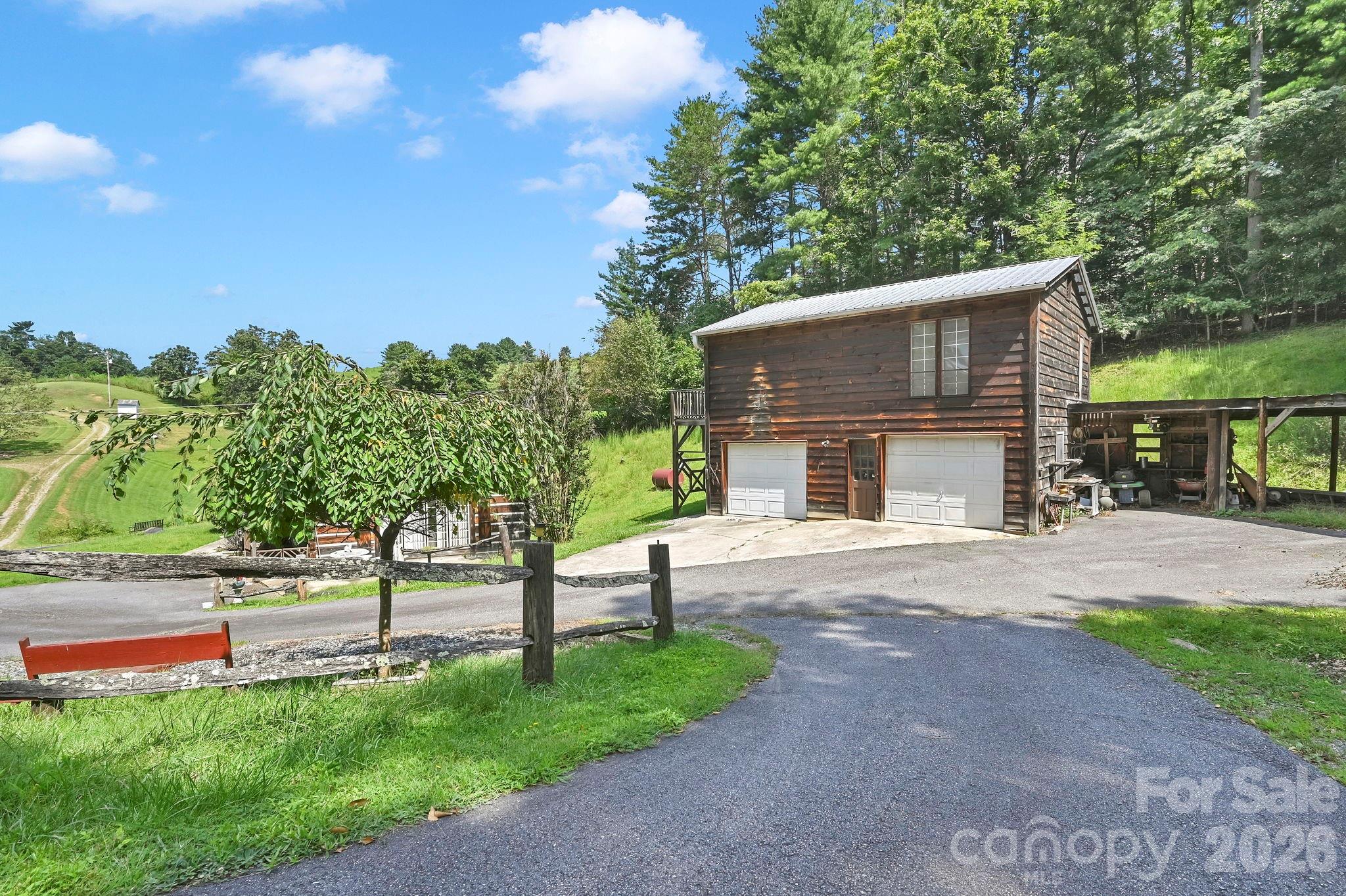 3421 & 3423 Rector Corner Road — Marshall