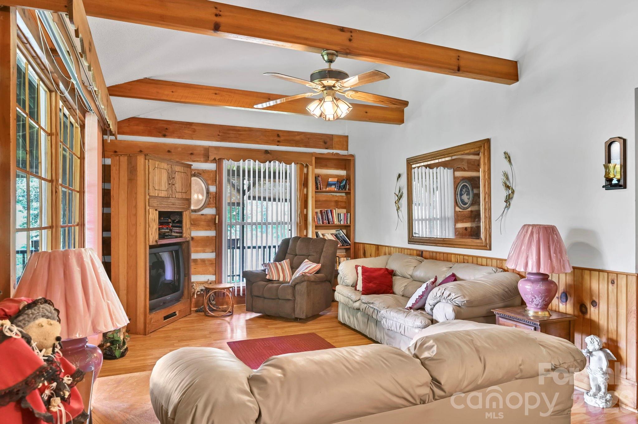 3421 & 3423 Rector Corner Road — Marshall