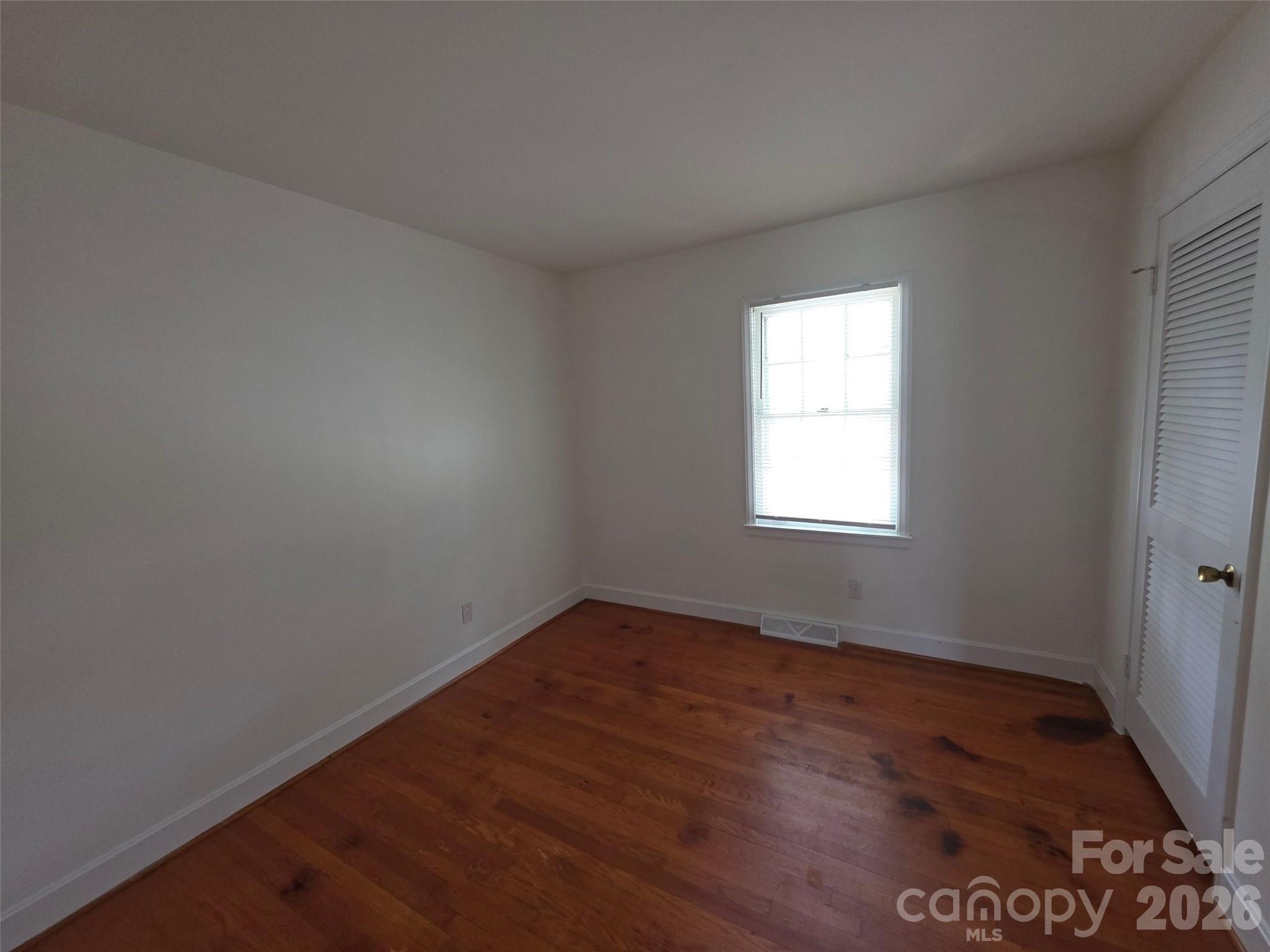 7600 Woodstream Drive — Charlotte