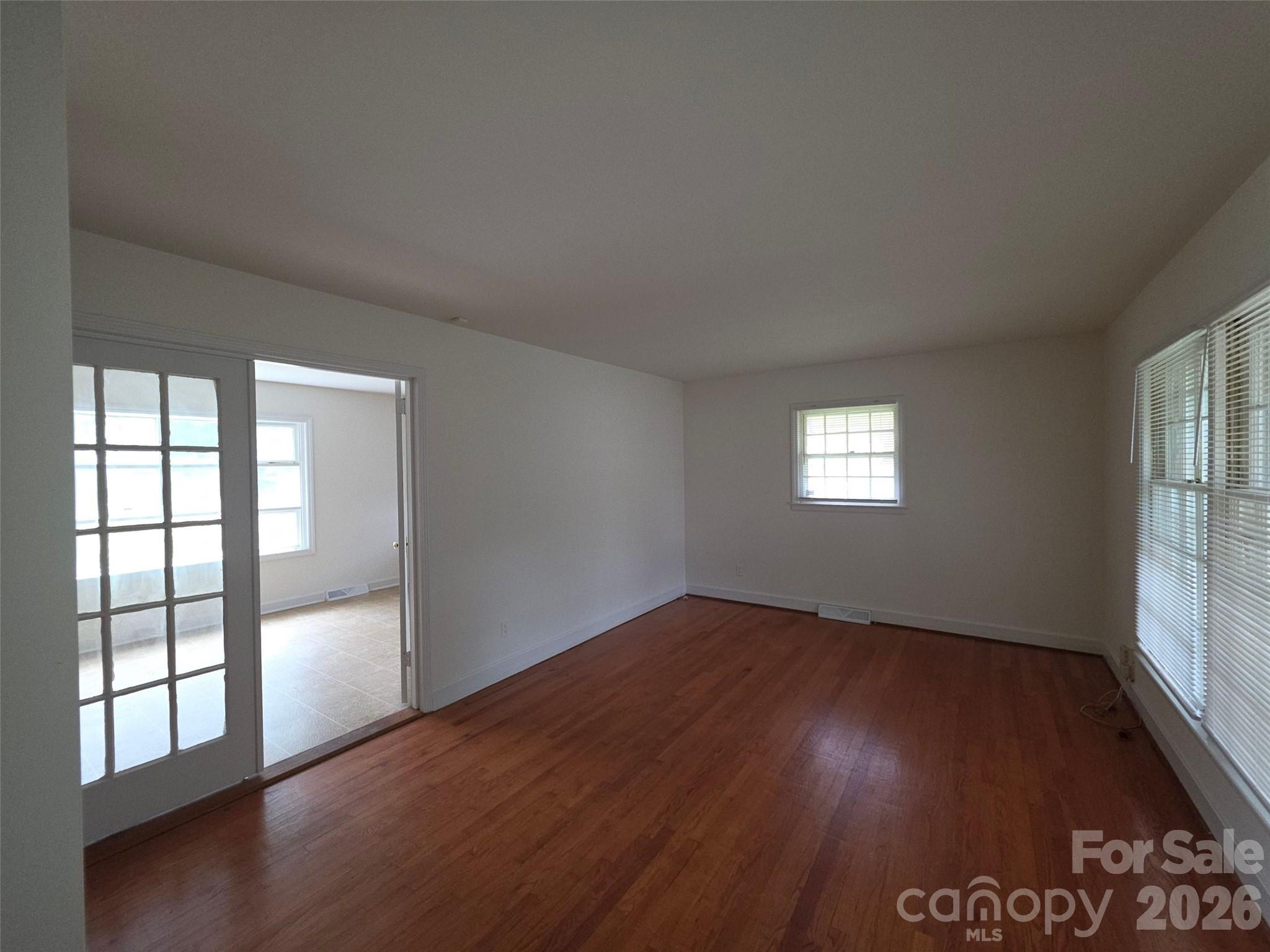 7600 Woodstream Drive — Charlotte