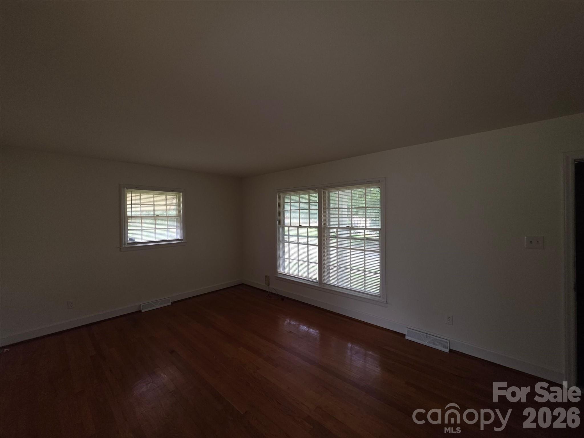 7600 Woodstream Drive — Charlotte