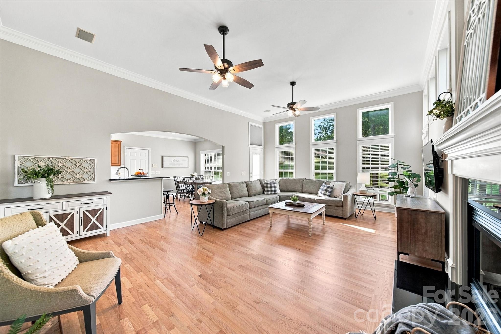 1221 Willow Creek Drive — Newton