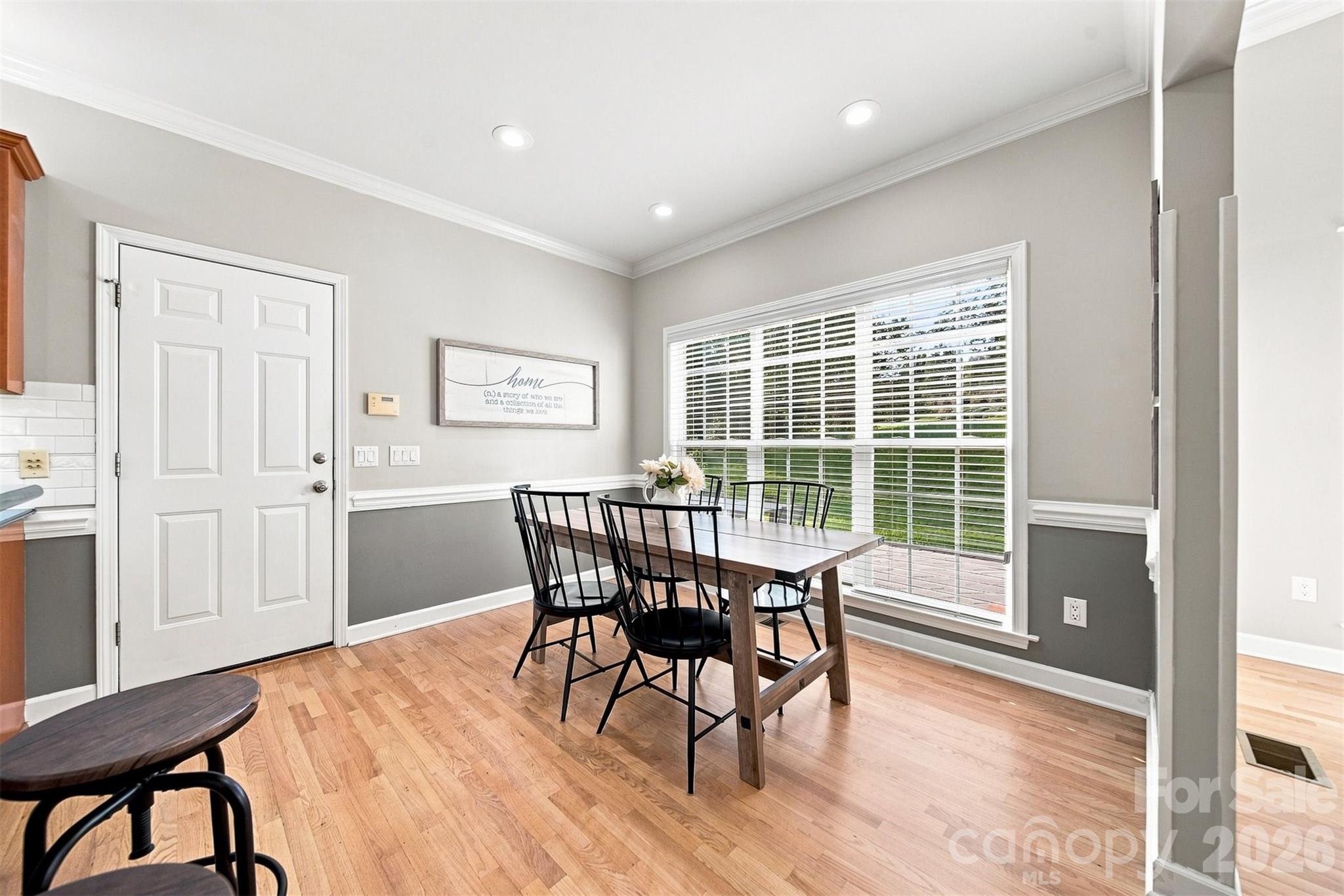 1221 Willow Creek Drive — Newton