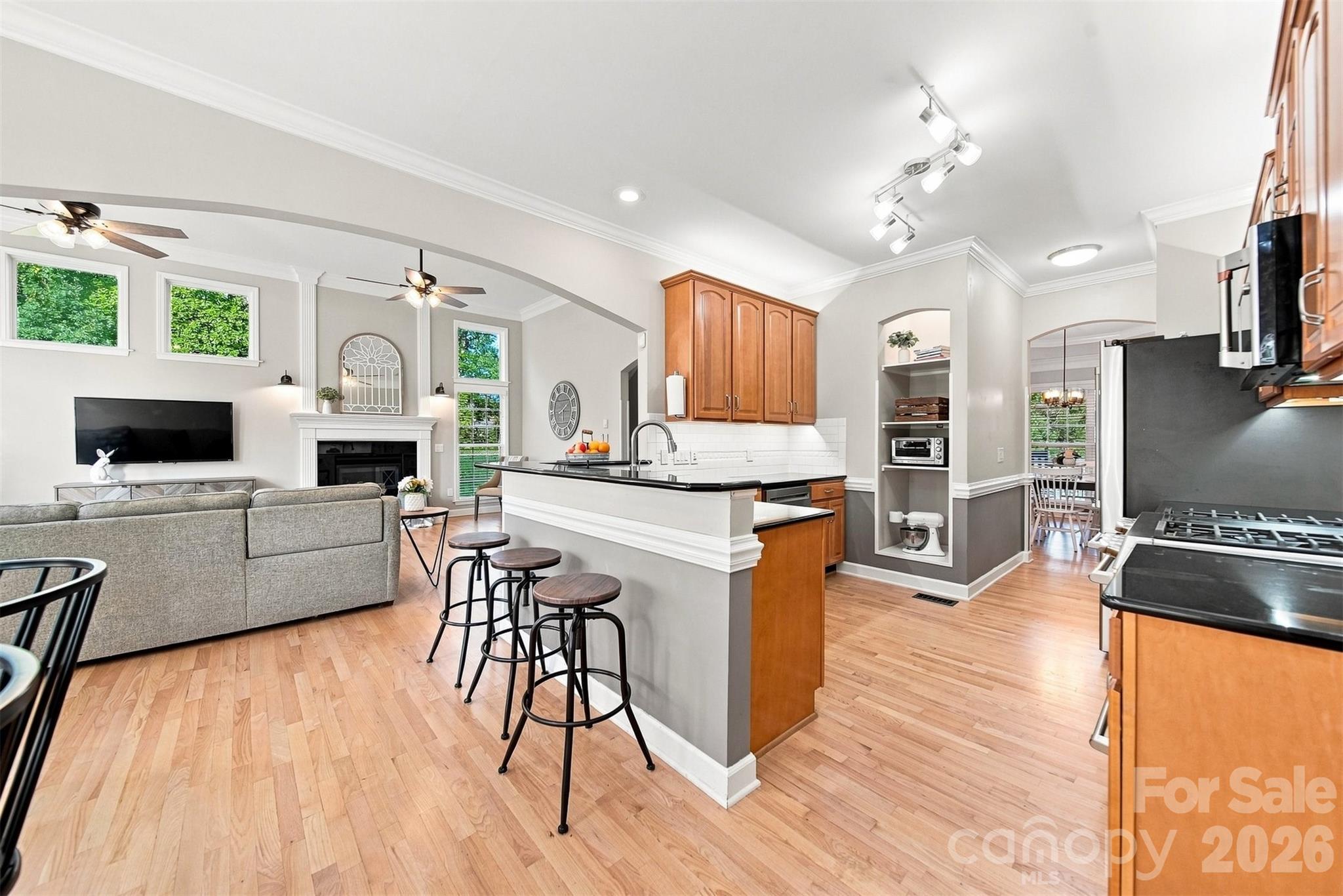 1221 Willow Creek Drive — Newton