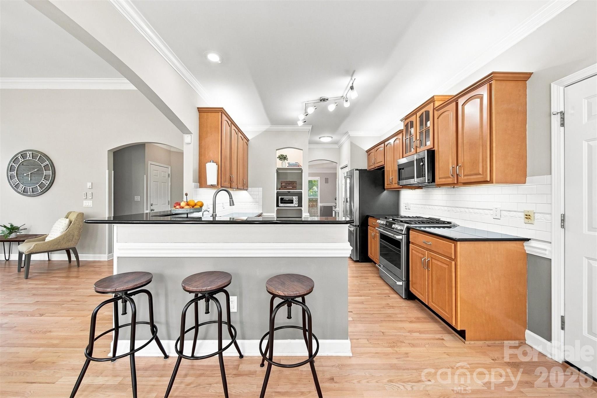 1221 Willow Creek Drive — Newton