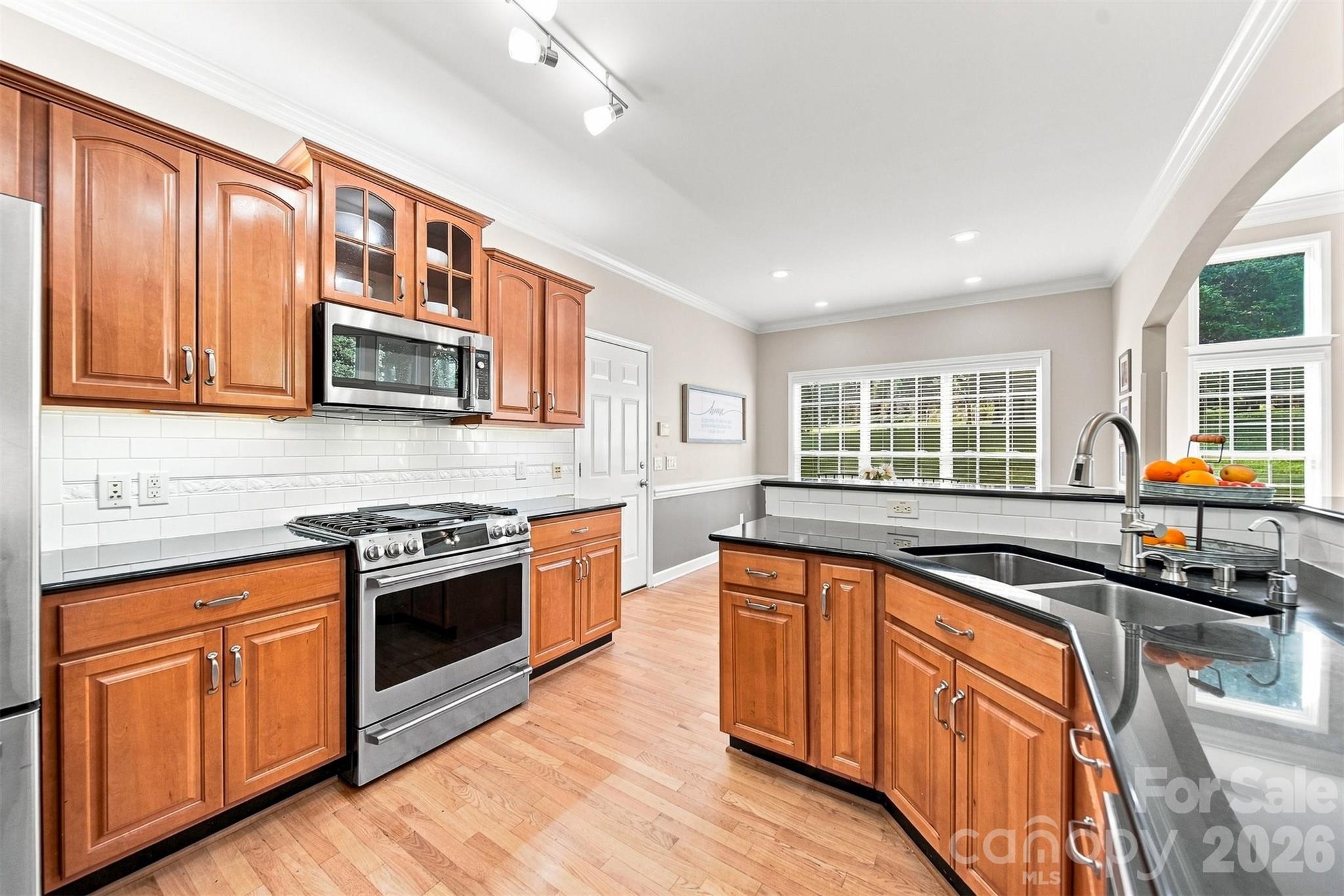 1221 Willow Creek Drive — Newton