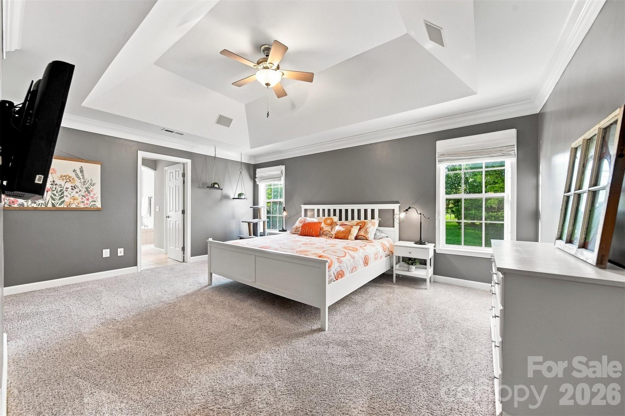1221 Willow Creek Drive — Newton