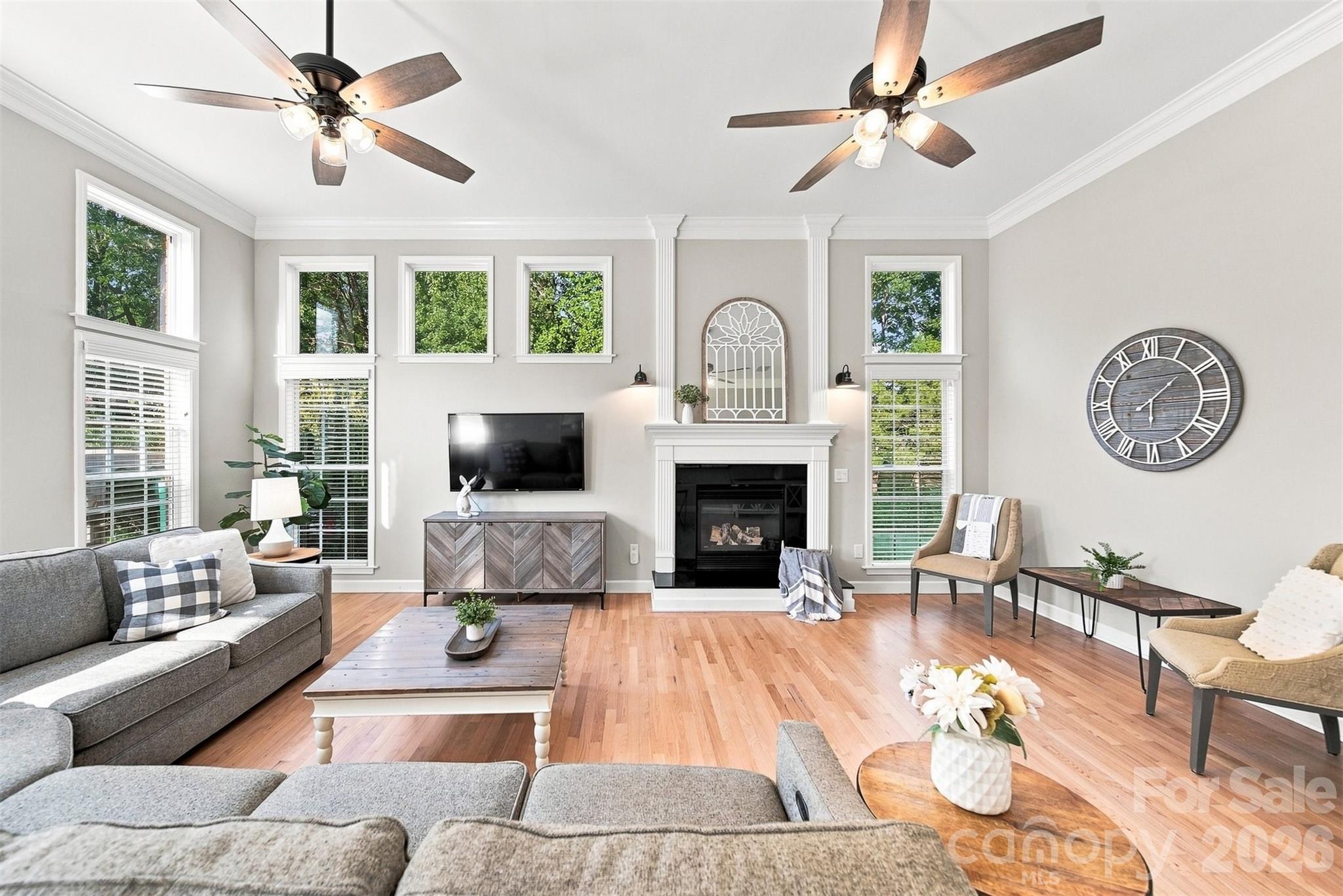 1221 Willow Creek Drive — Newton