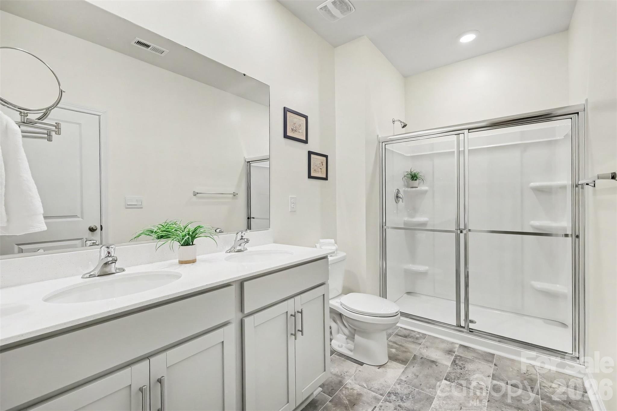 7594 Stonehouse Drive — Gastonia
