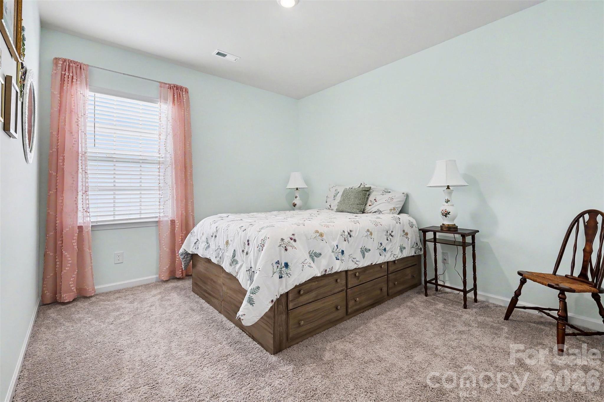 7594 Stonehouse Drive — Gastonia