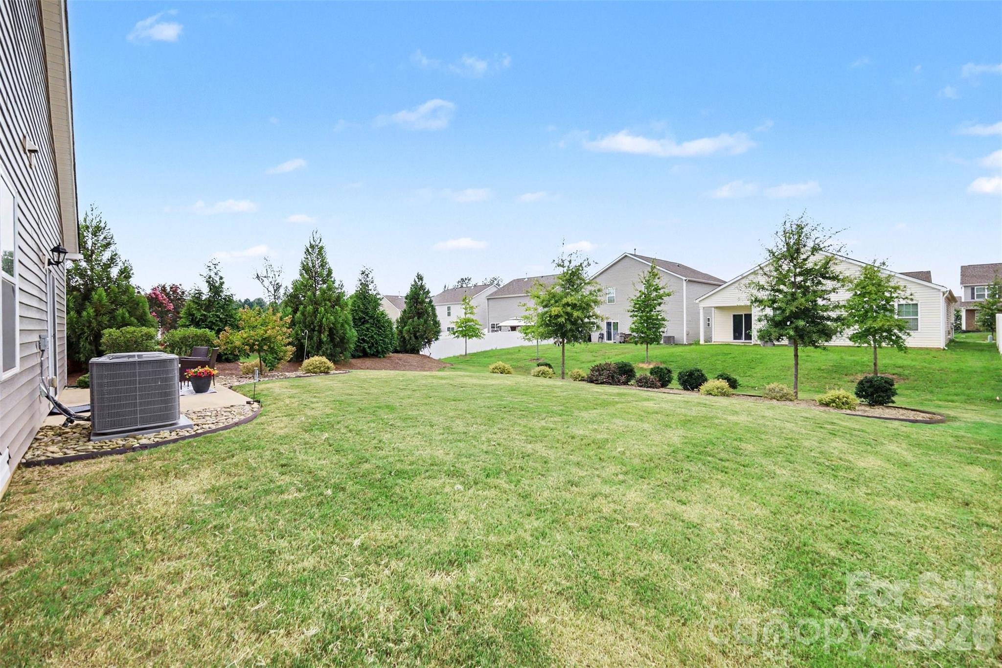 7594 Stonehouse Drive — Gastonia