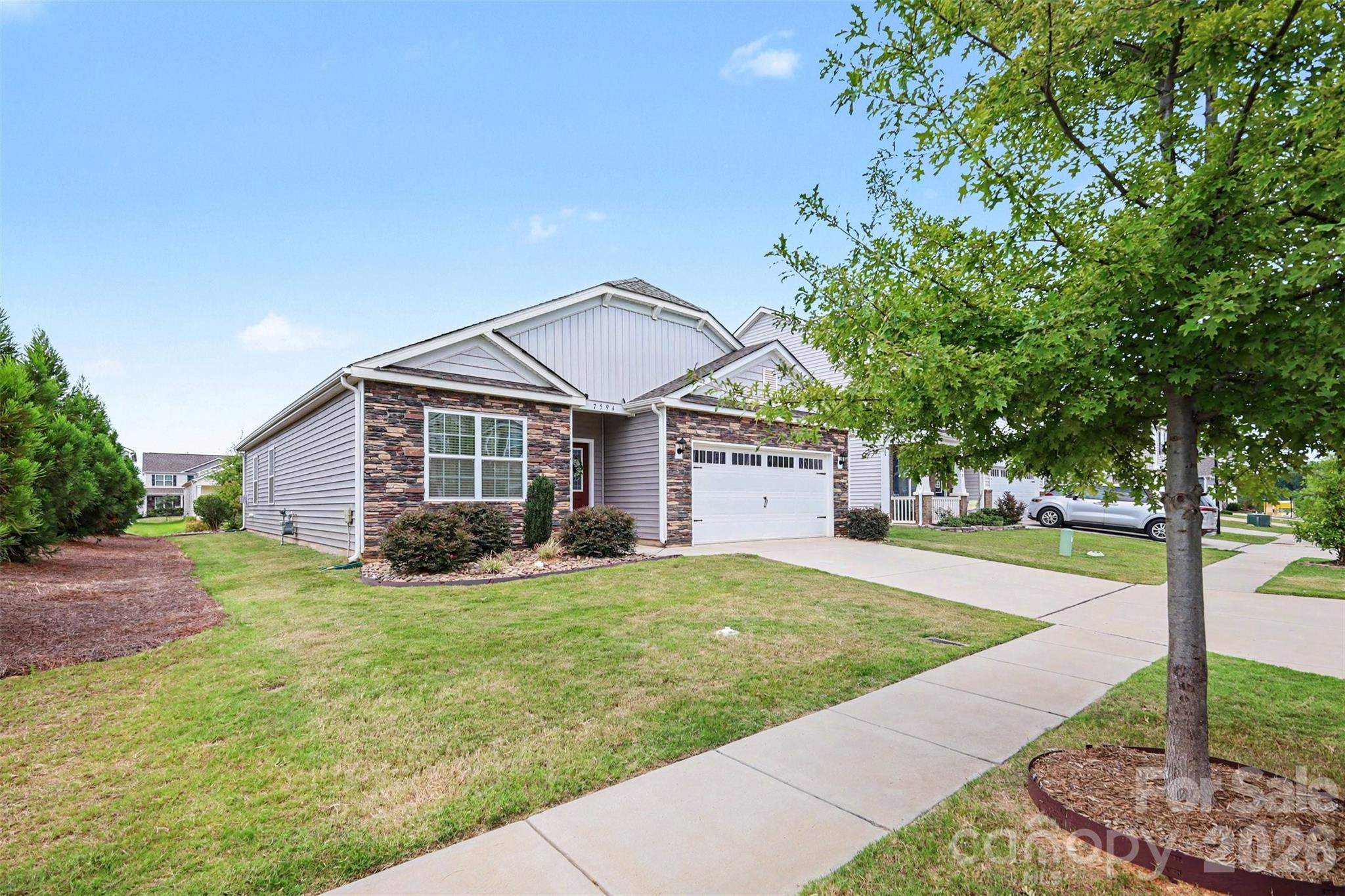 7594 Stonehouse Drive — Gastonia
