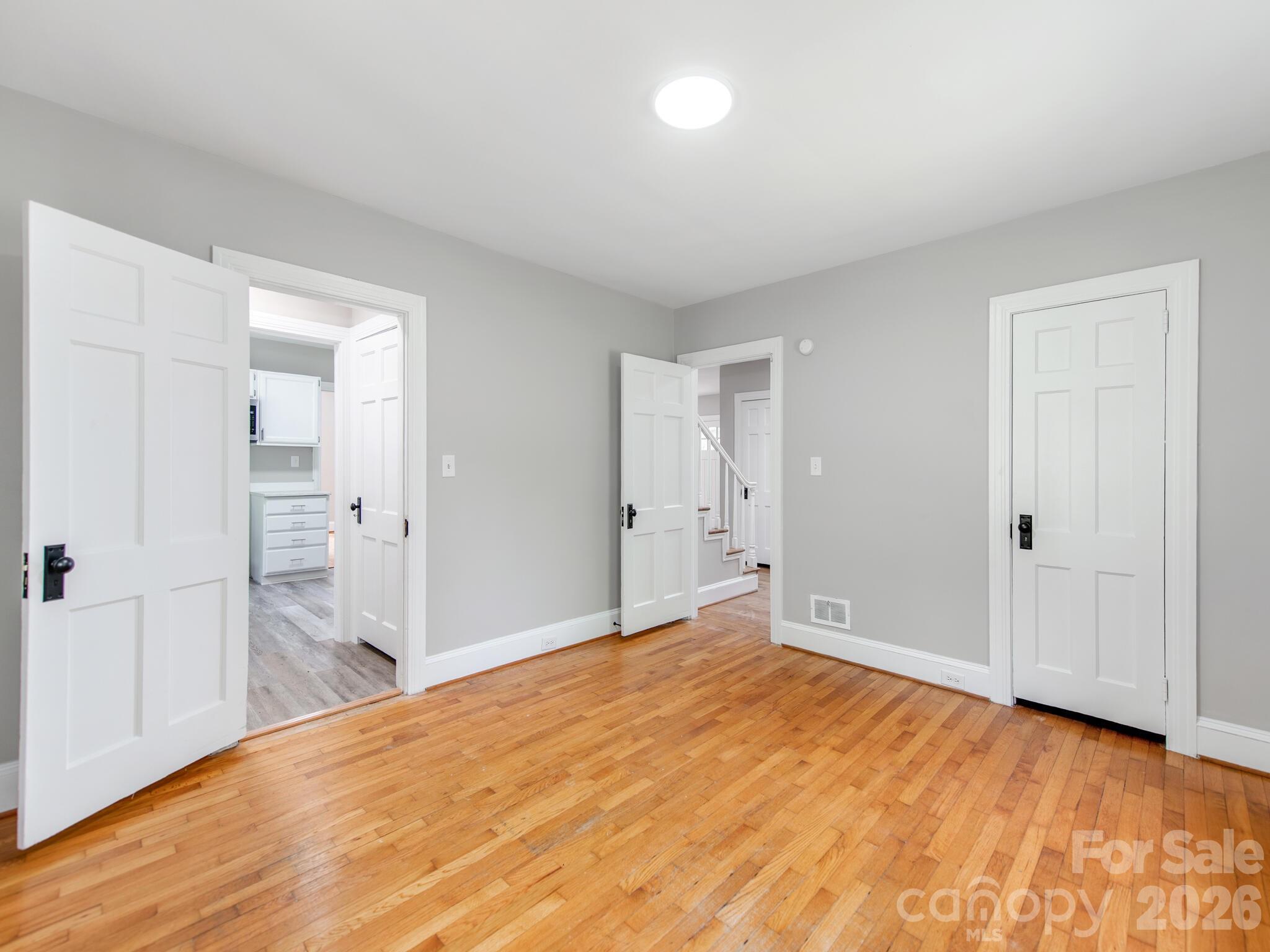 113 Falls Street — Morganton