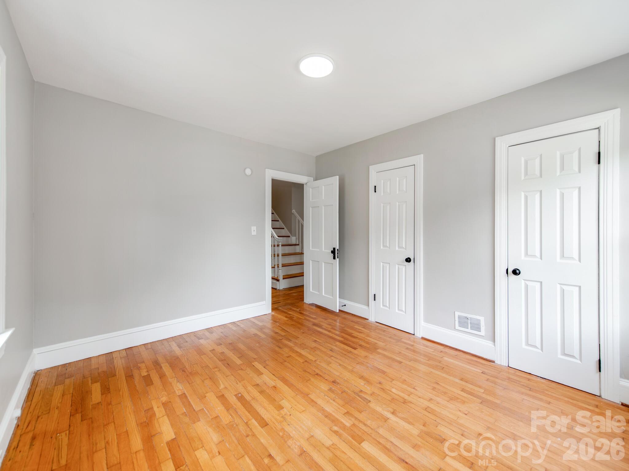 113 Falls Street — Morganton