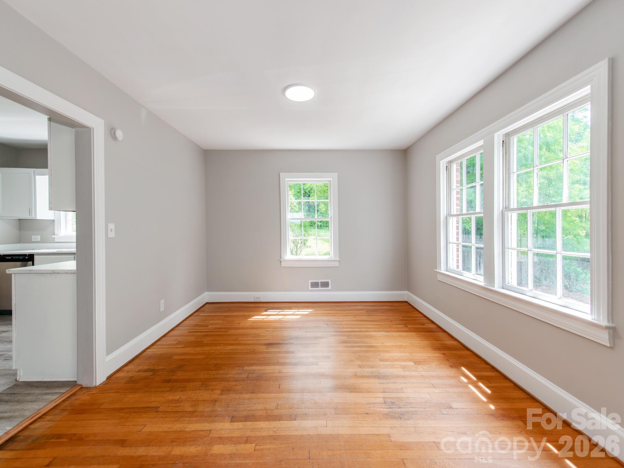113 Falls Street — Morganton
