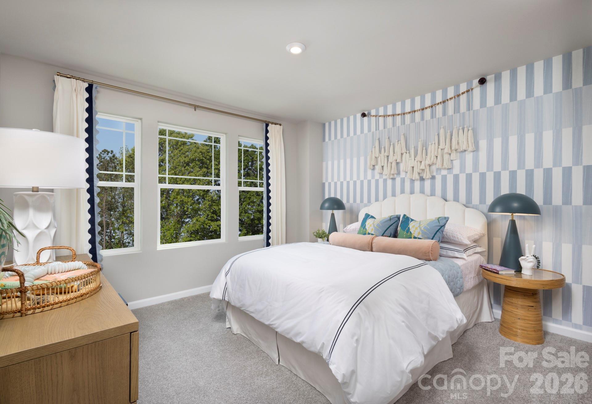 335 Laura Elizabeth Lane — Clover