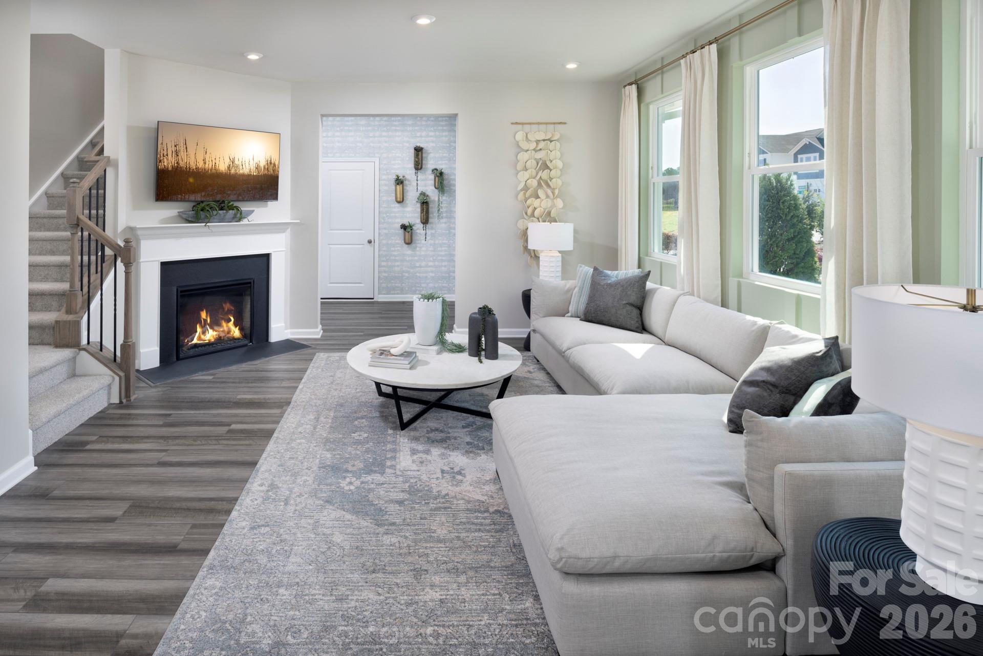 335 Laura Elizabeth Lane — Clover