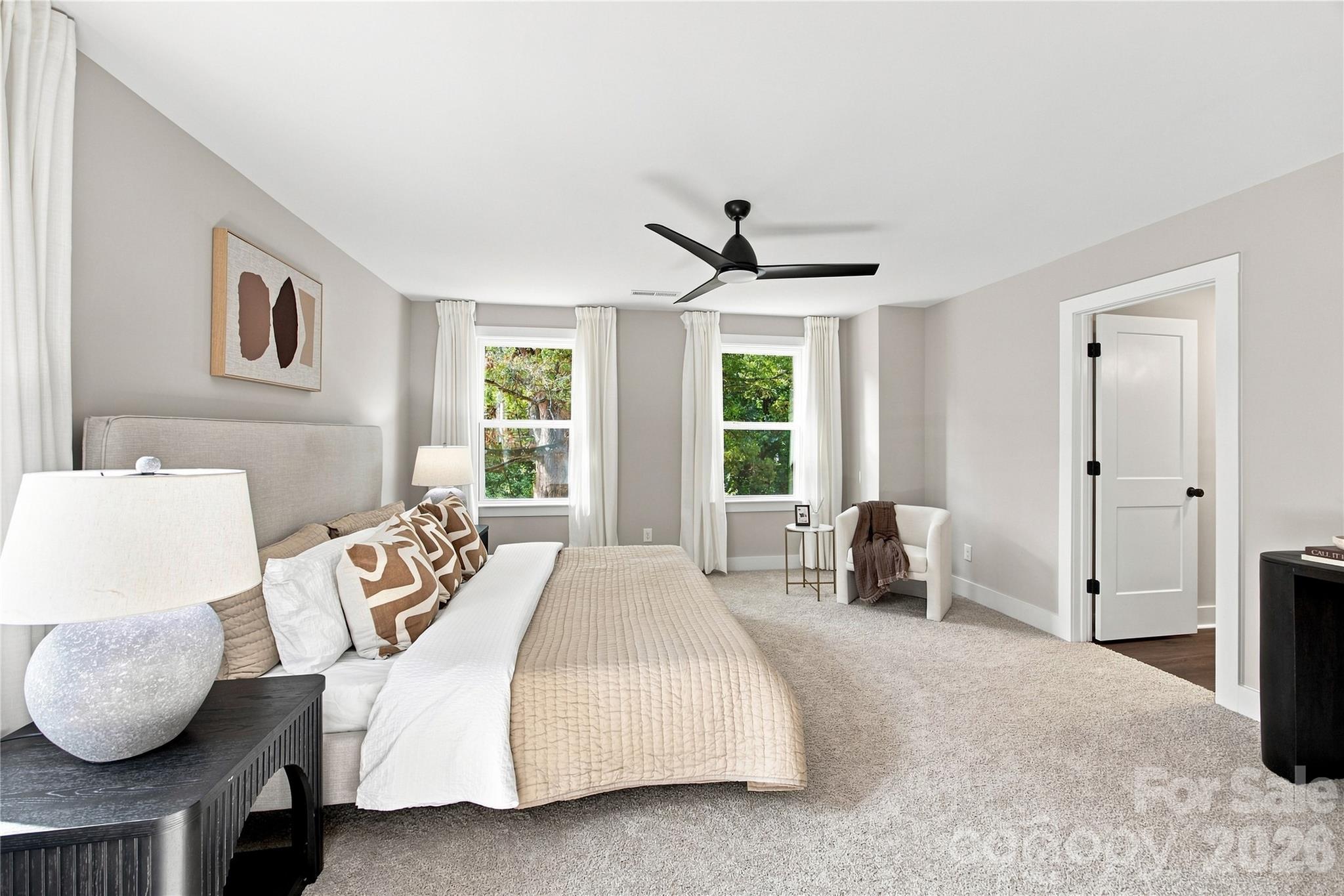 2211 W Seventh Avenue — Gastonia