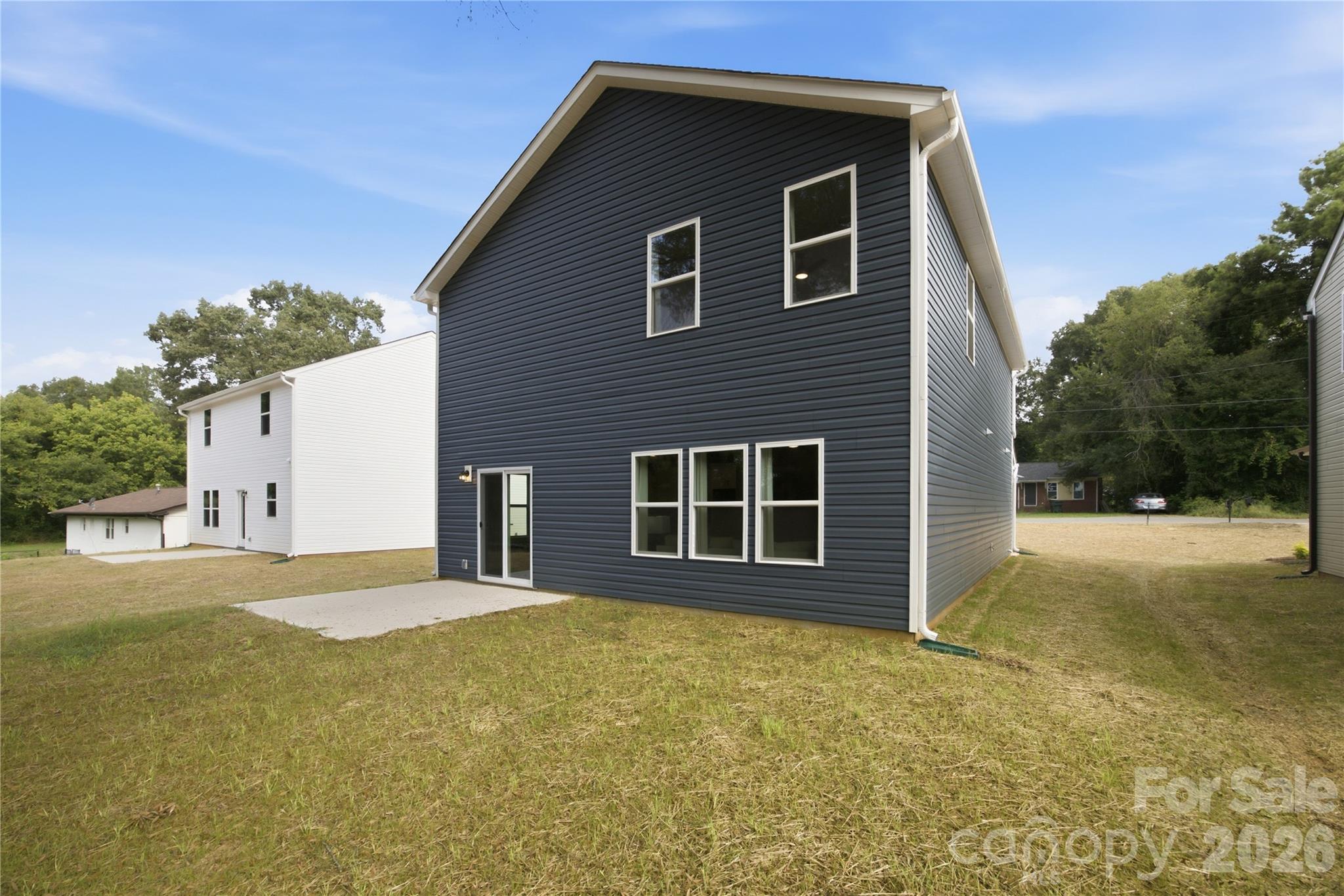 2211 W Seventh Avenue — Gastonia