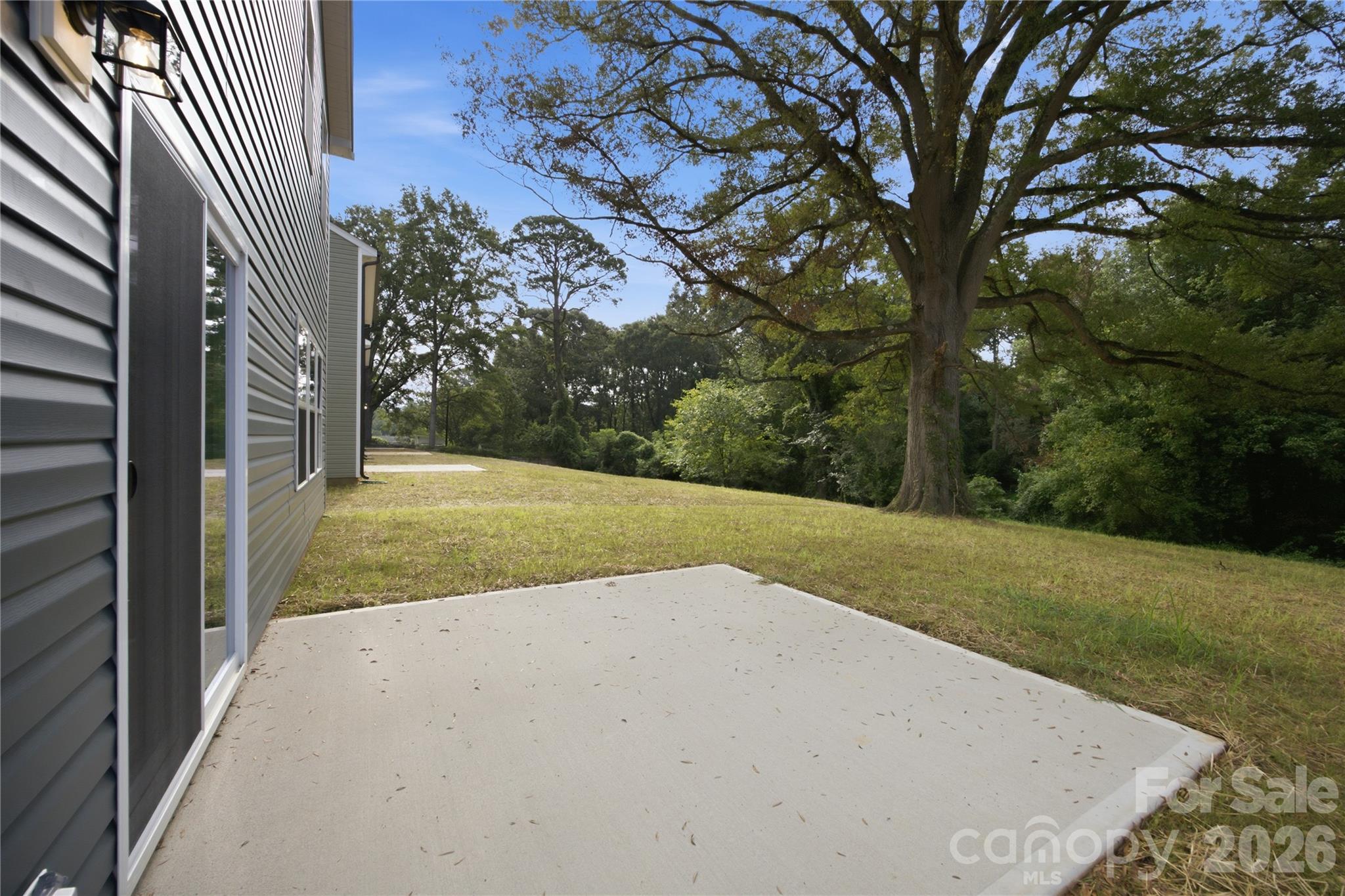 2211 W Seventh Avenue — Gastonia