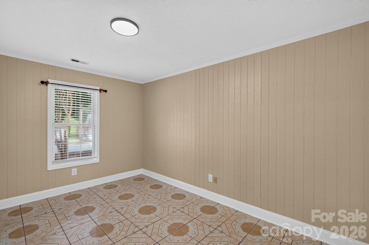 407 S Trenton Street — Gastonia