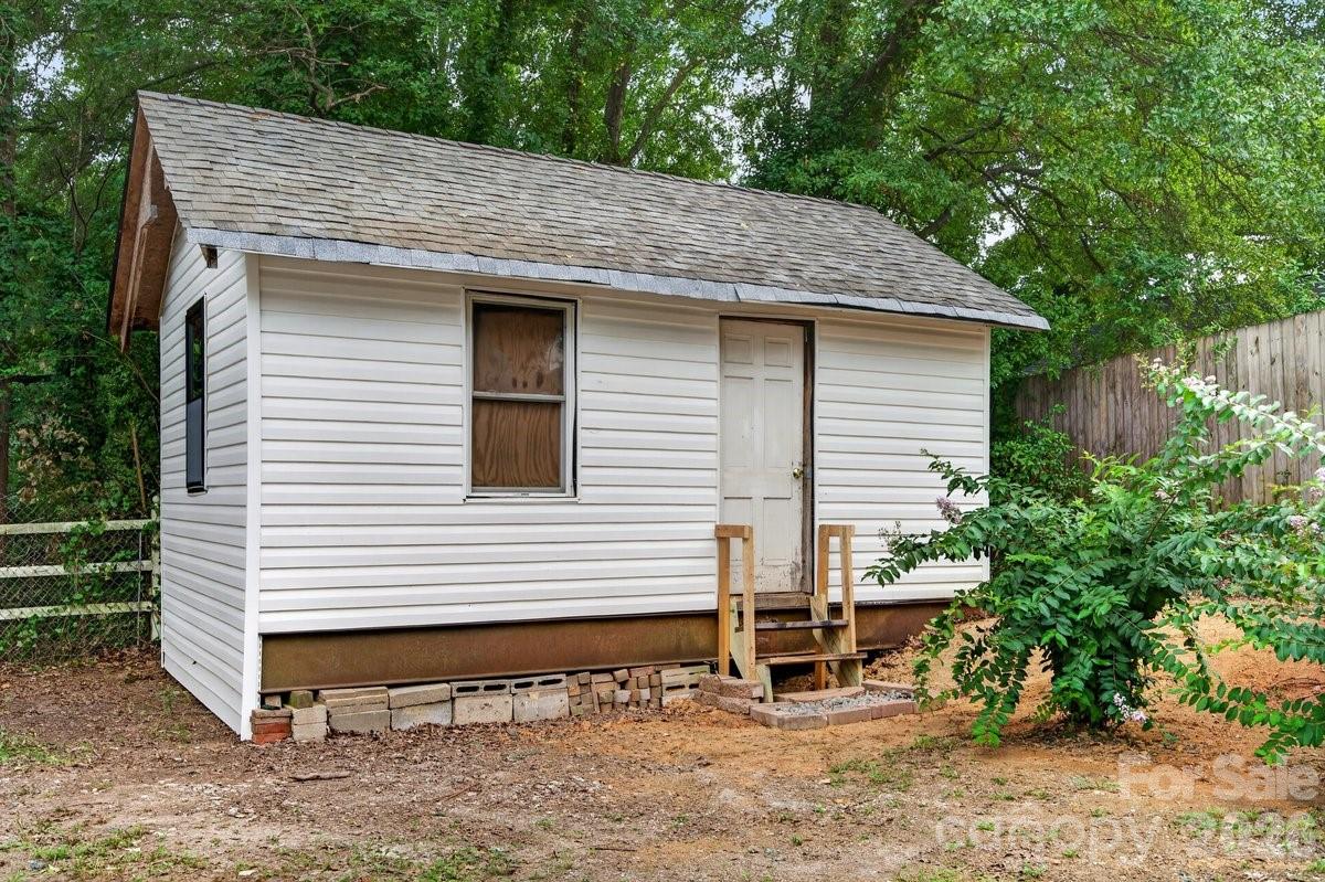 407 S Trenton Street — Gastonia