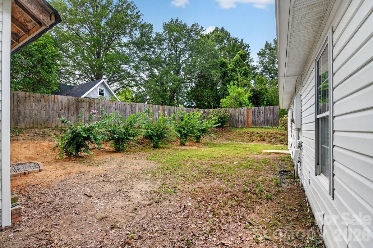 407 S Trenton Street — Gastonia