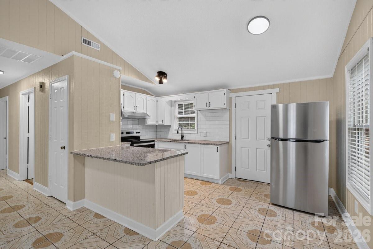 407 S Trenton Street — Gastonia
