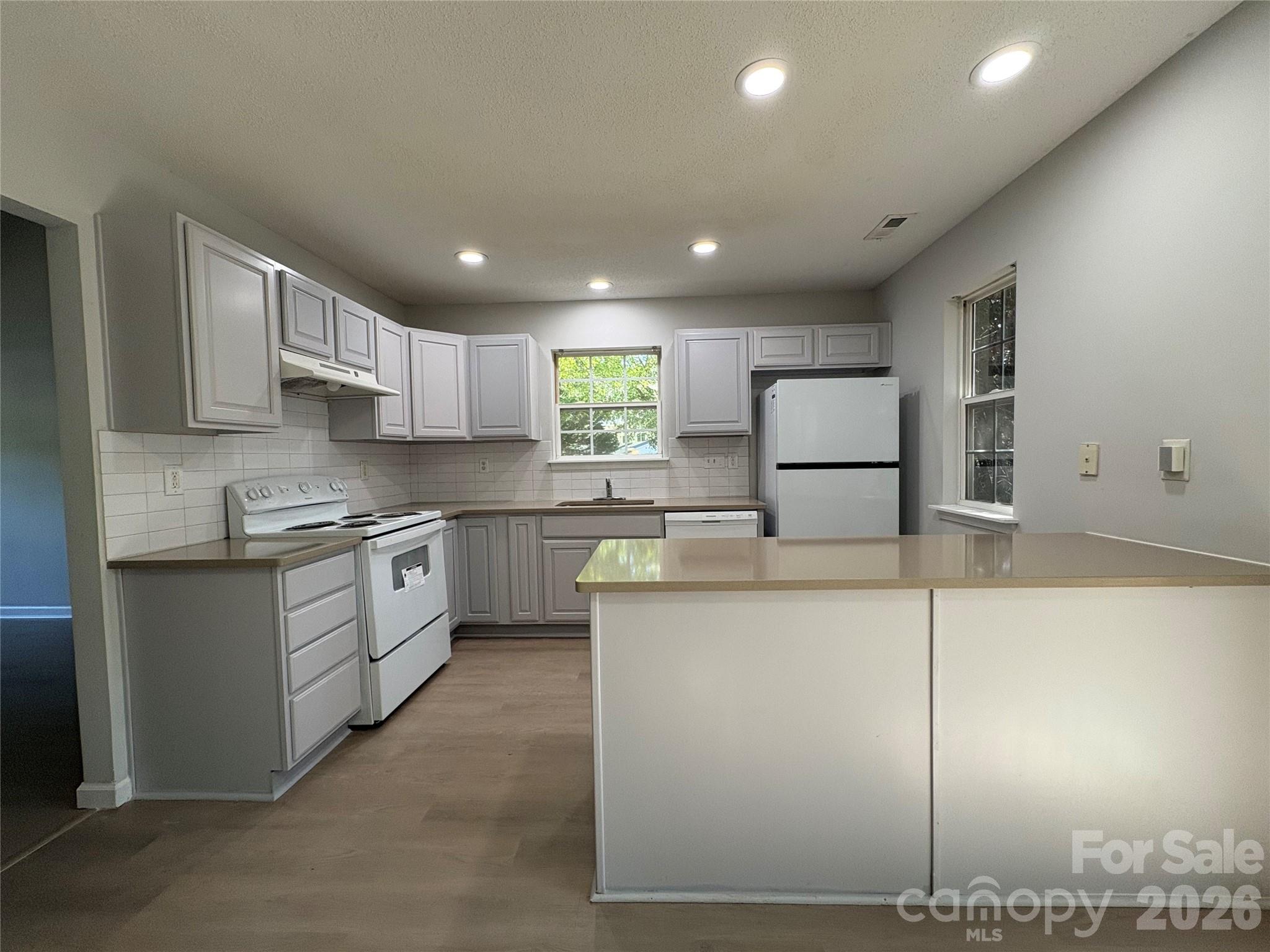 11586 Briddle Hall Court — Charlotte