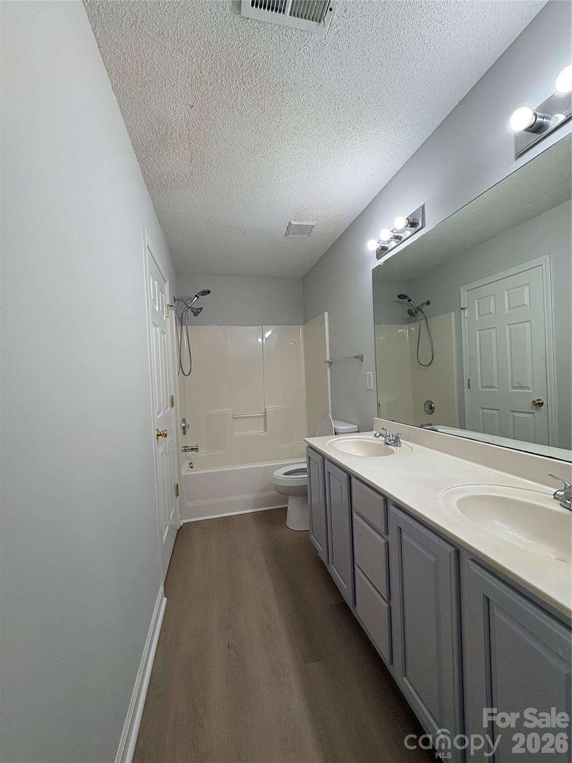 11586 Briddle Hall Court — Charlotte