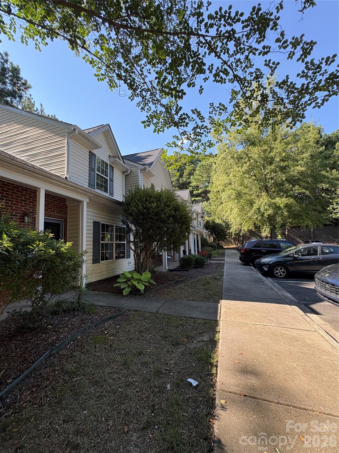 11586 Briddle Hall Court — Charlotte