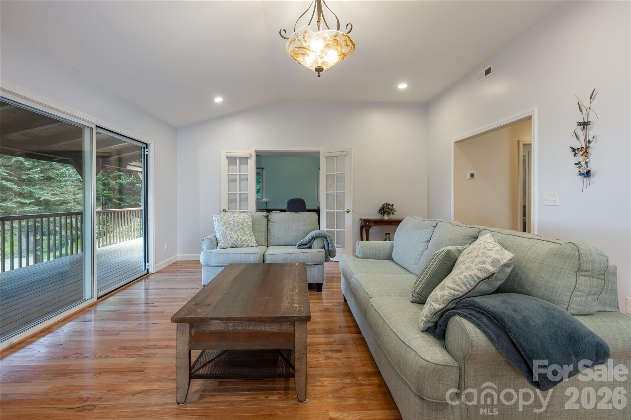 80 Range Drive — Maggie Valley