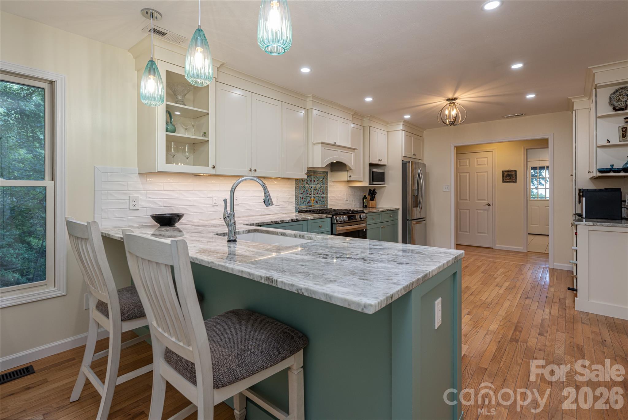 80 Range Drive — Maggie Valley