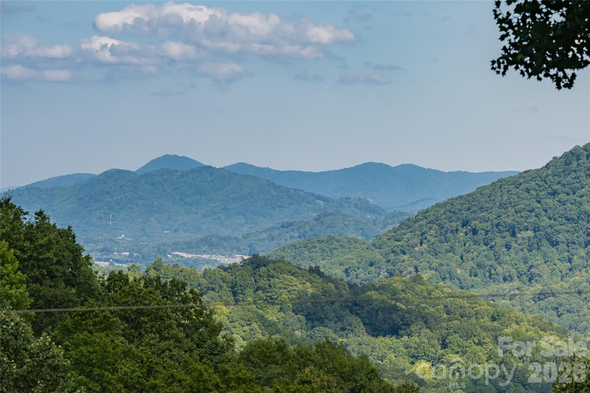 80 Range Drive — Maggie Valley