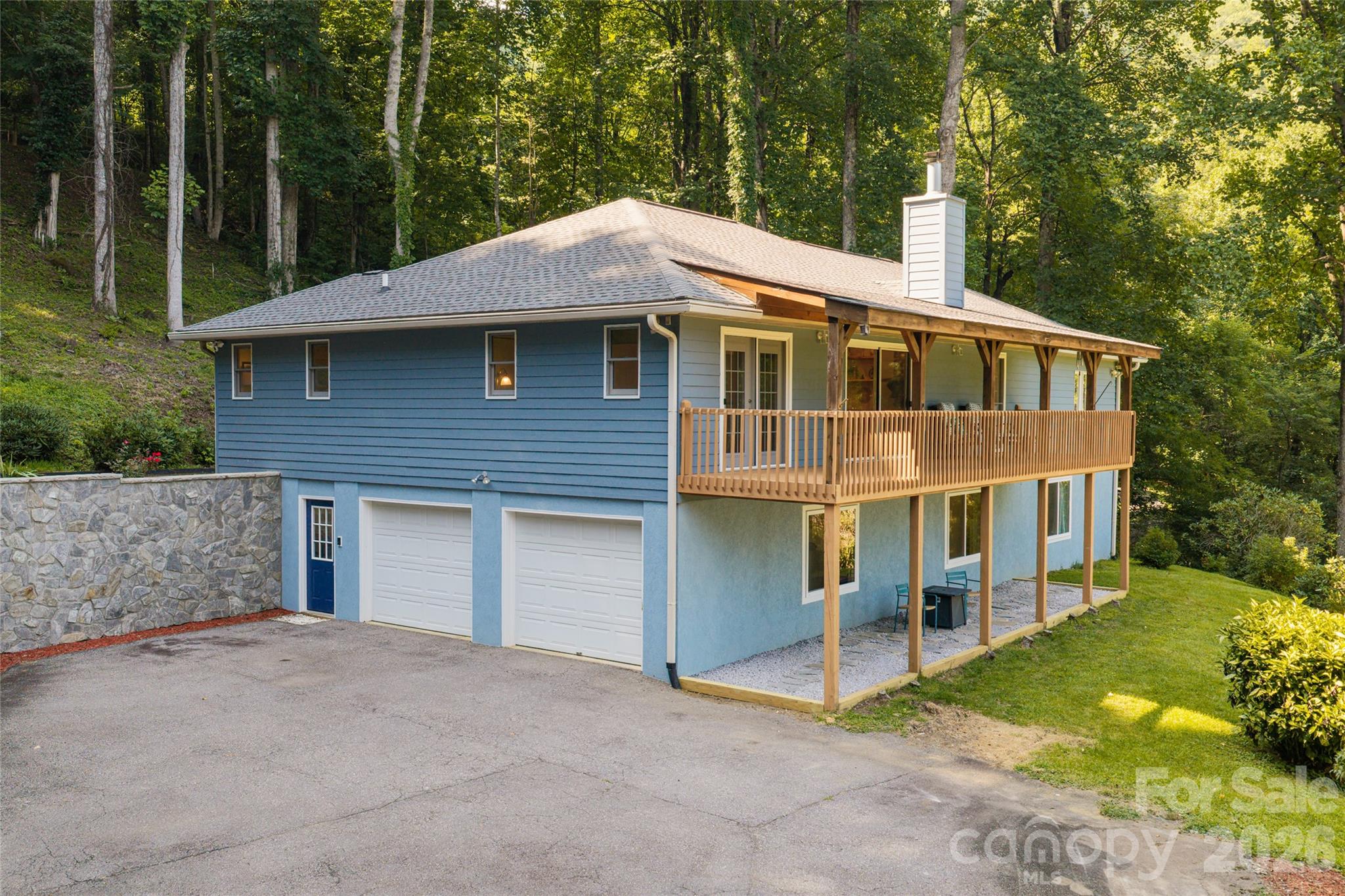 80 Range Drive — Maggie Valley