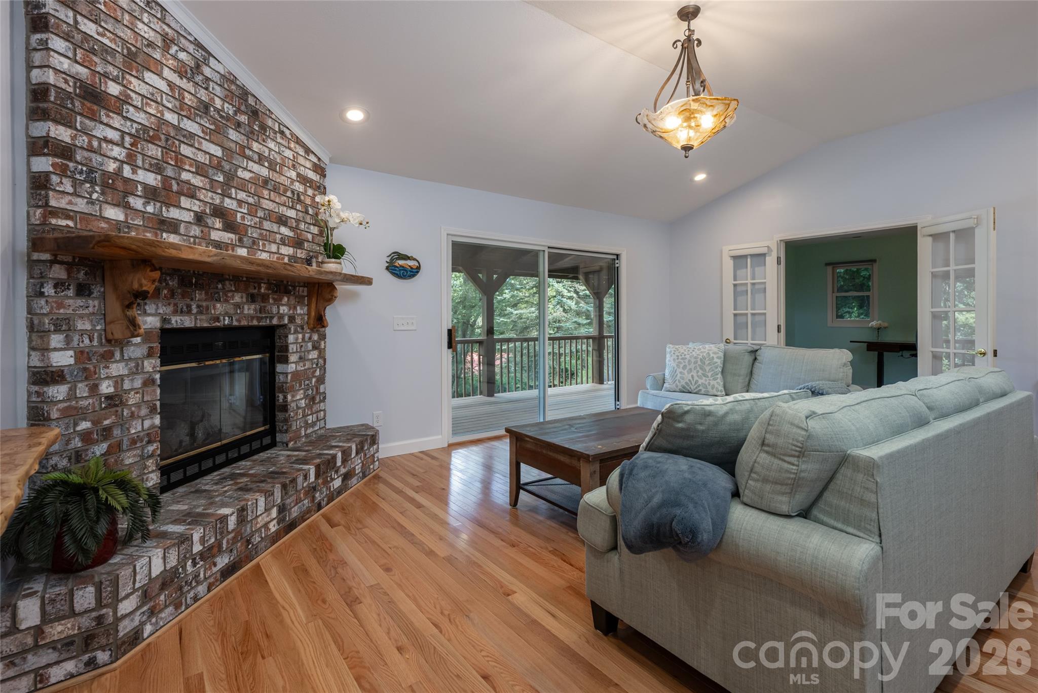 80 Range Drive — Maggie Valley
