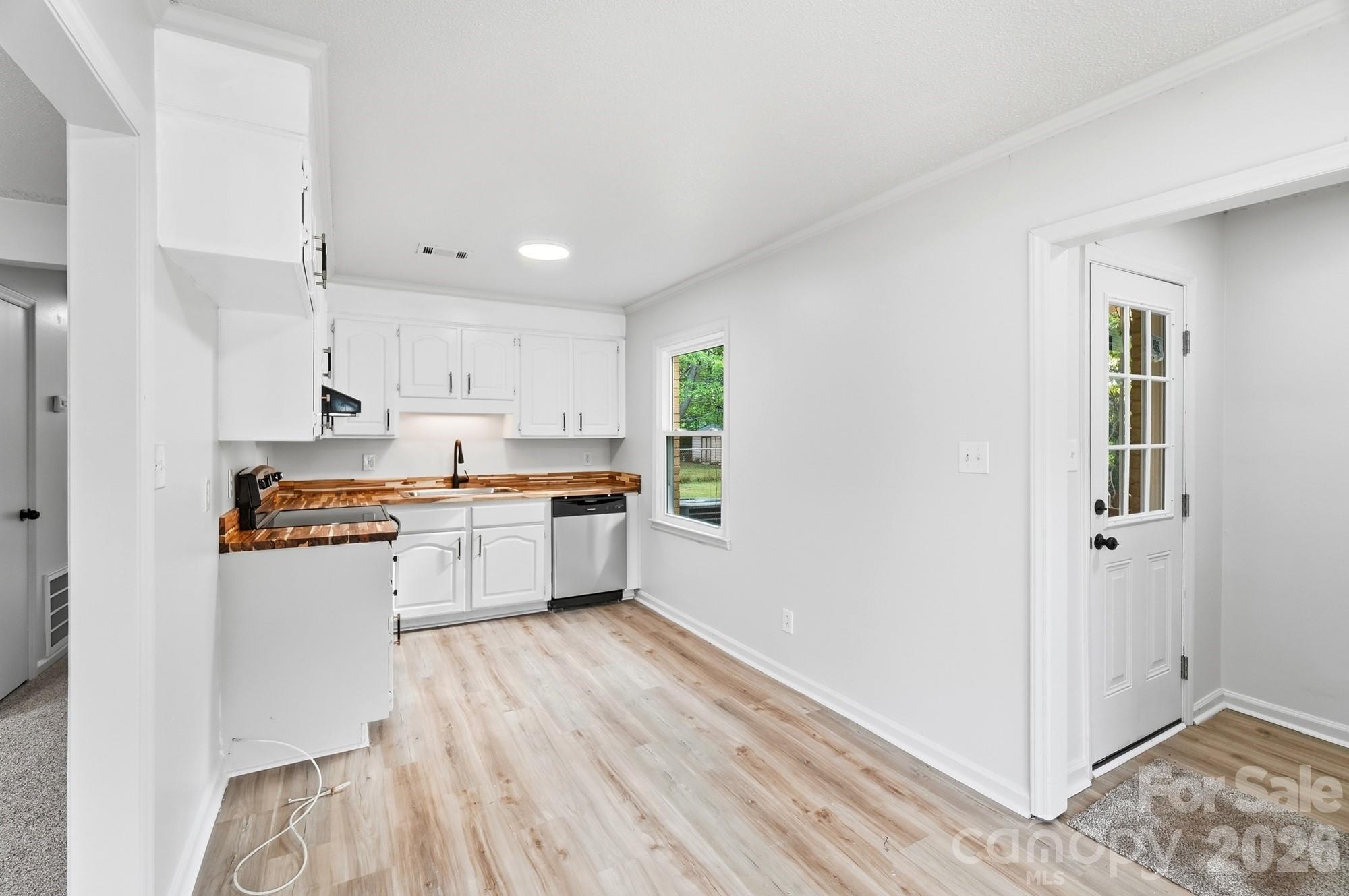 9933 Starwood Drive — Charlotte