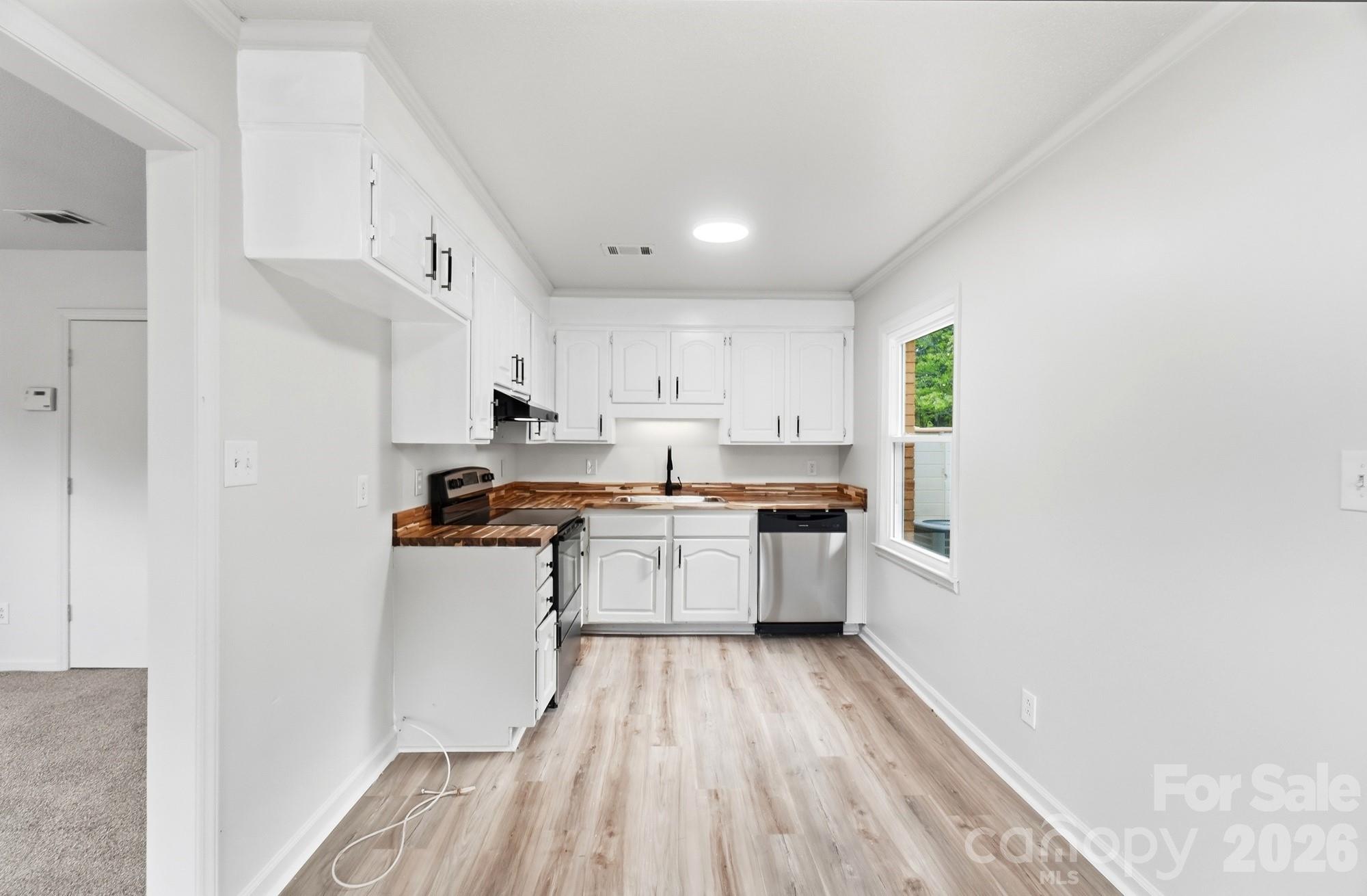 9933 Starwood Drive — Charlotte
