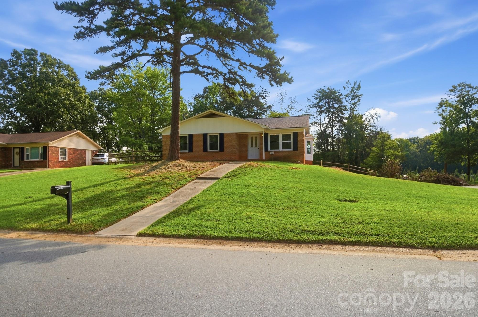 9933 Starwood Drive — Charlotte